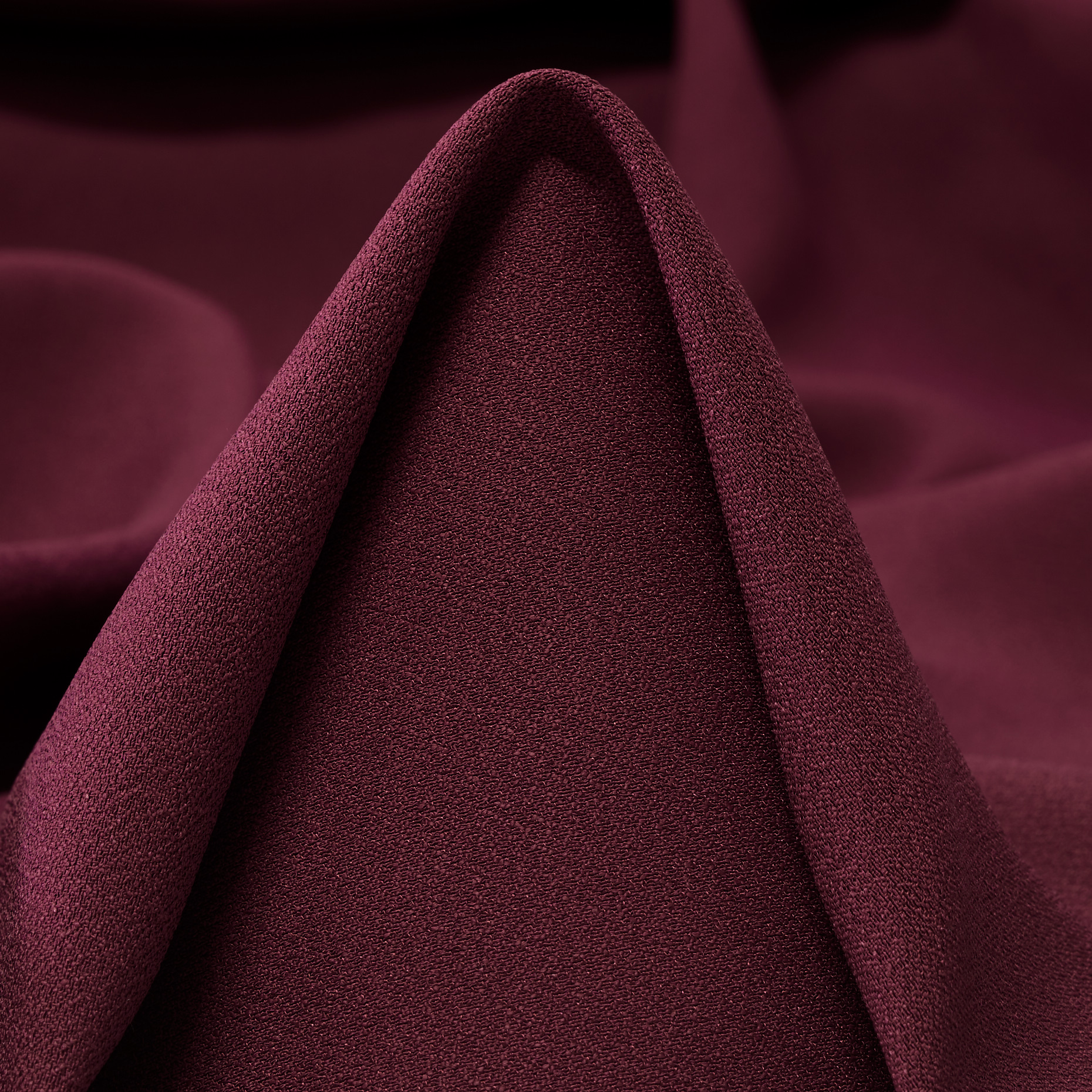 SATIN, CRÊPE, BURGUNDY (F000039870)