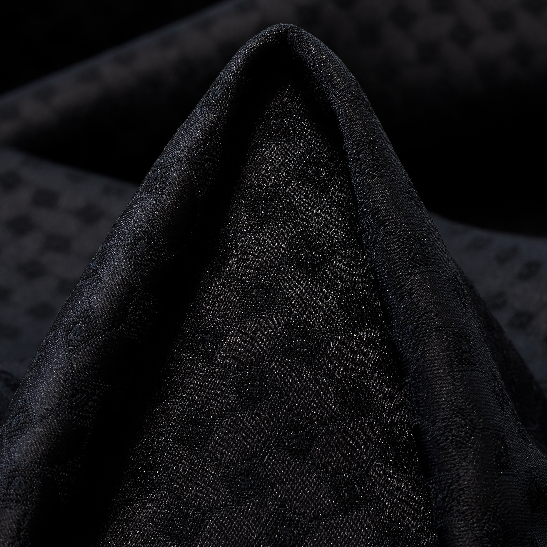 JACQUARD, GEOMETRIC, TONE ON TONE, RAVEN BLACK (T0000968)