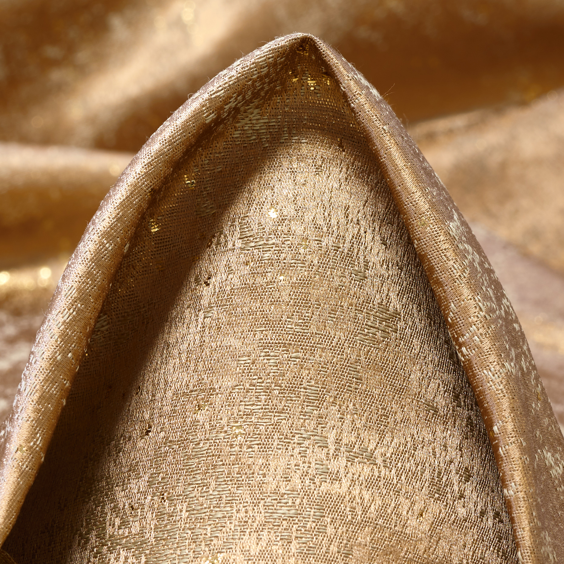 JACQUARD, LINEN, SILK BLEND, RICH GOLD (F000053626)