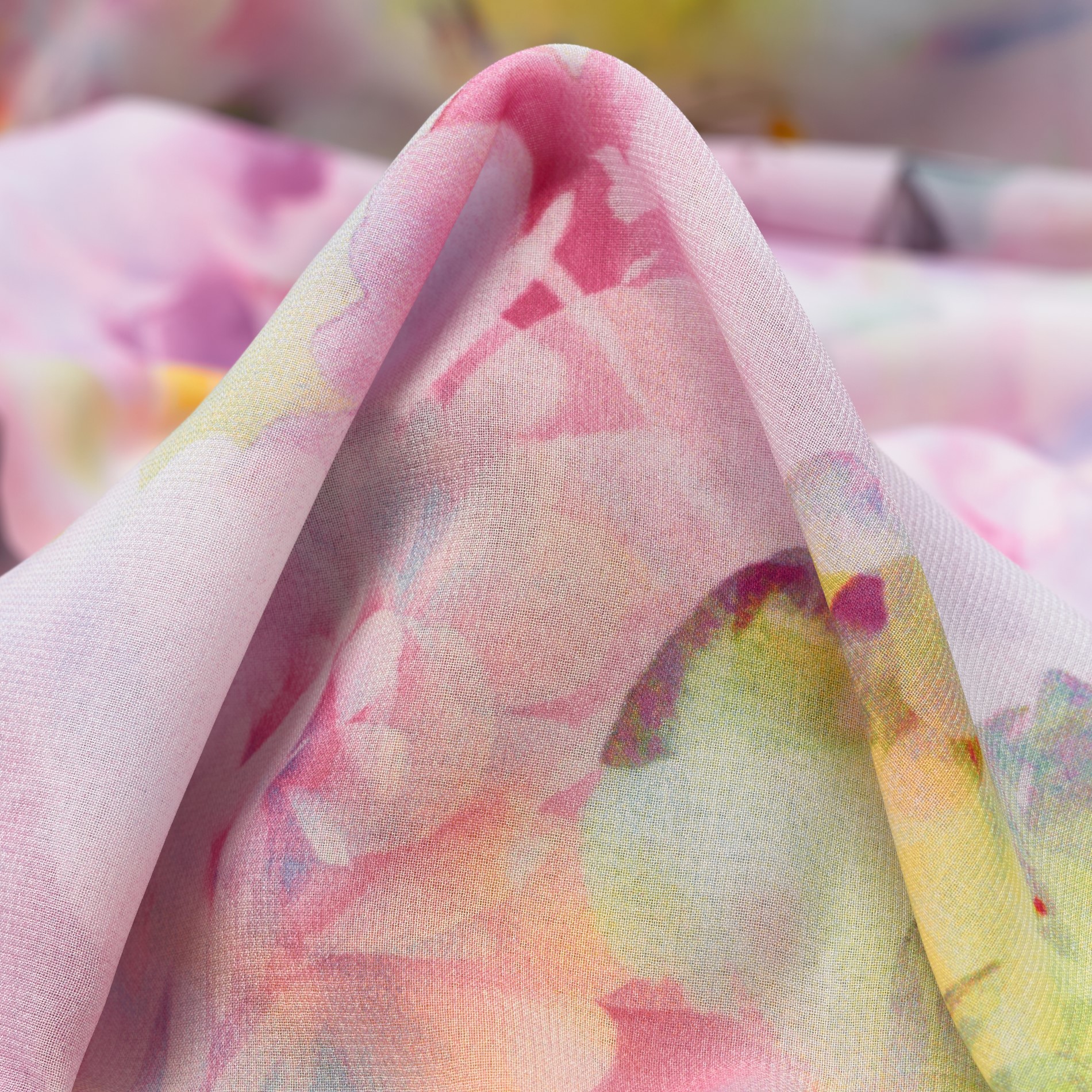 CHIFFON, PRINTED, FLORAL, BRILLIANT WHITE&AZALEA PINK