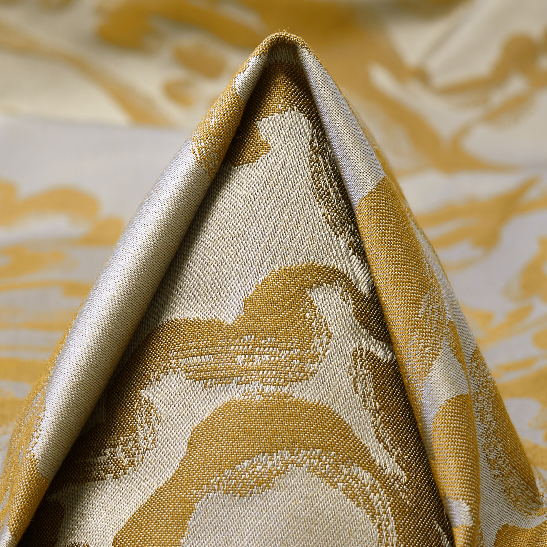 JACQUARD, VISCOSE, TONE ON TONE, MIRAGE GRAY&TAN (F000053783)