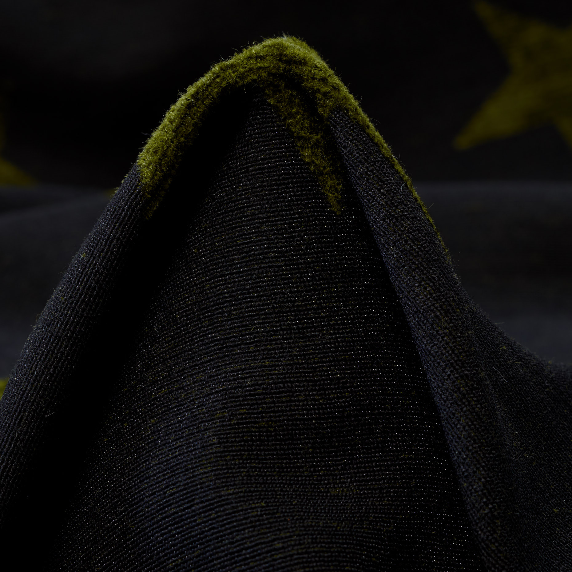 Jacquard, Capulet Olive&Raven Black