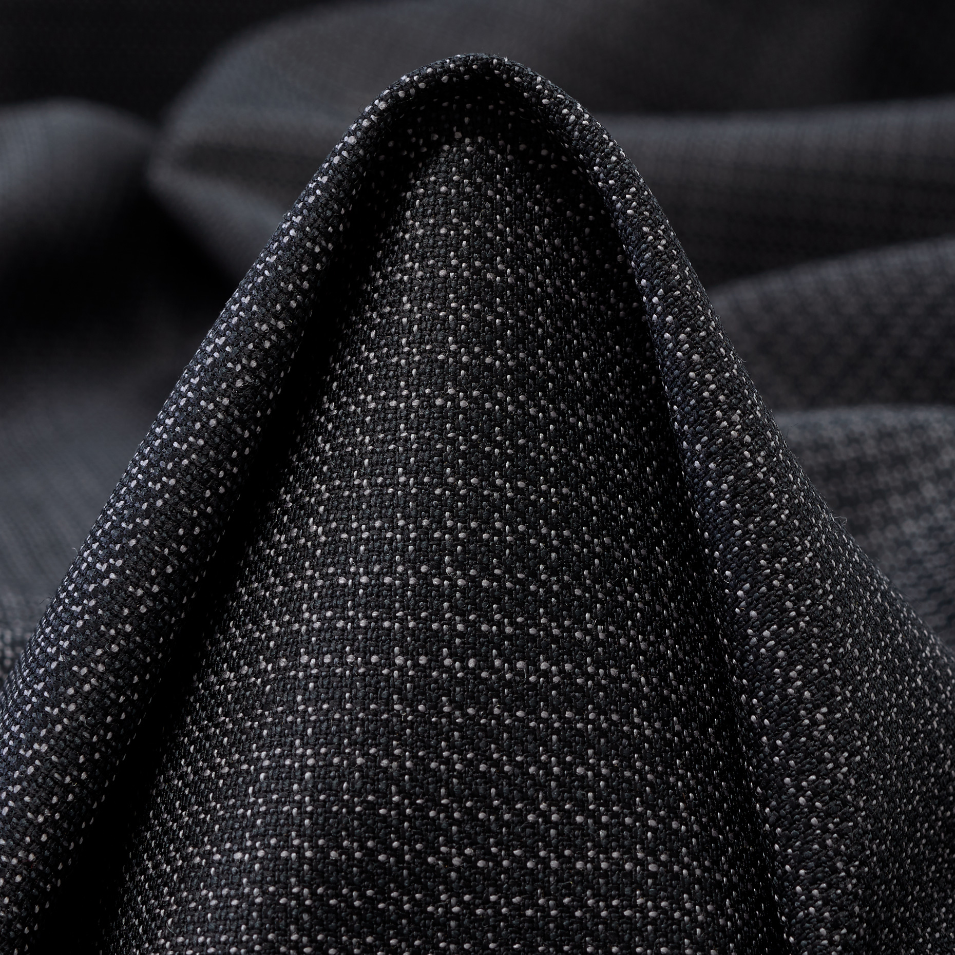 Тонкая Шерсть, Шерсть Виргинская, Мелкий Рисунок, Blackened Pearl