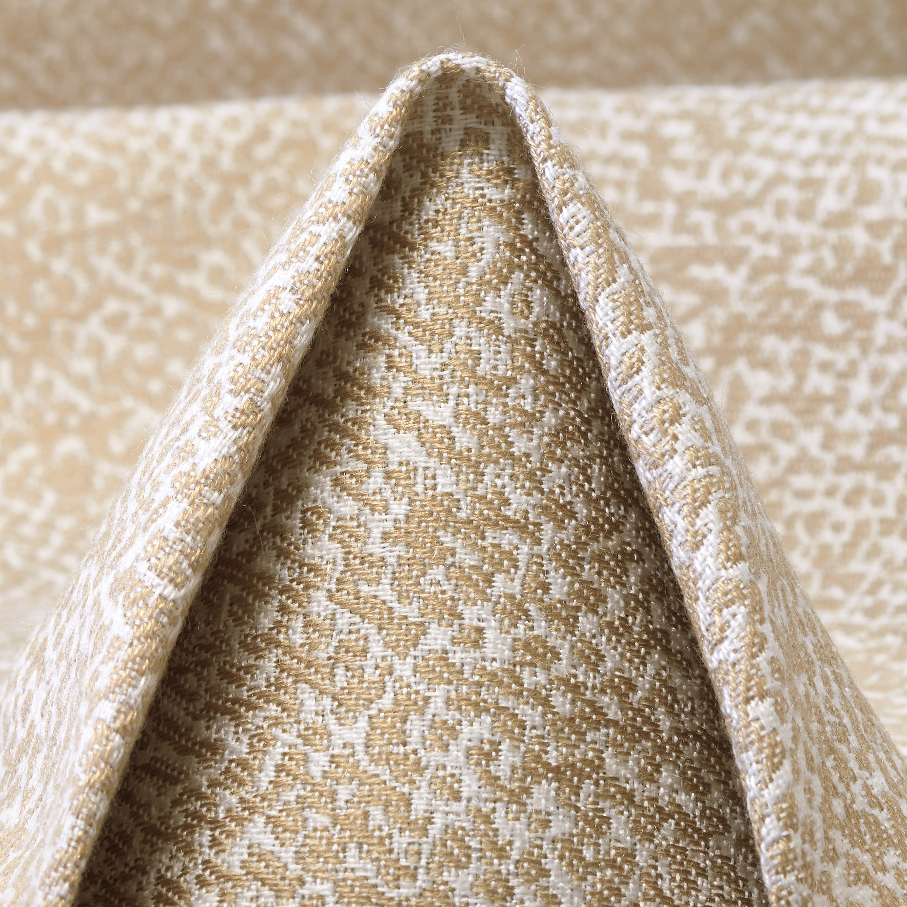 Jacquard, Brilliant White&Mojave Desert (F000053630)