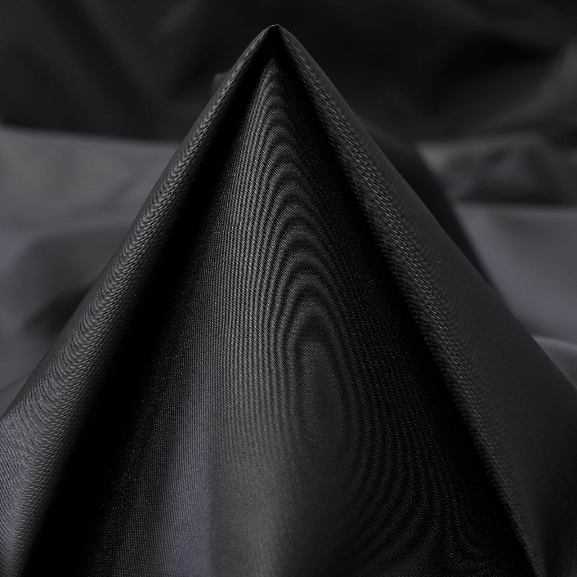 Outdoor, Raven Black