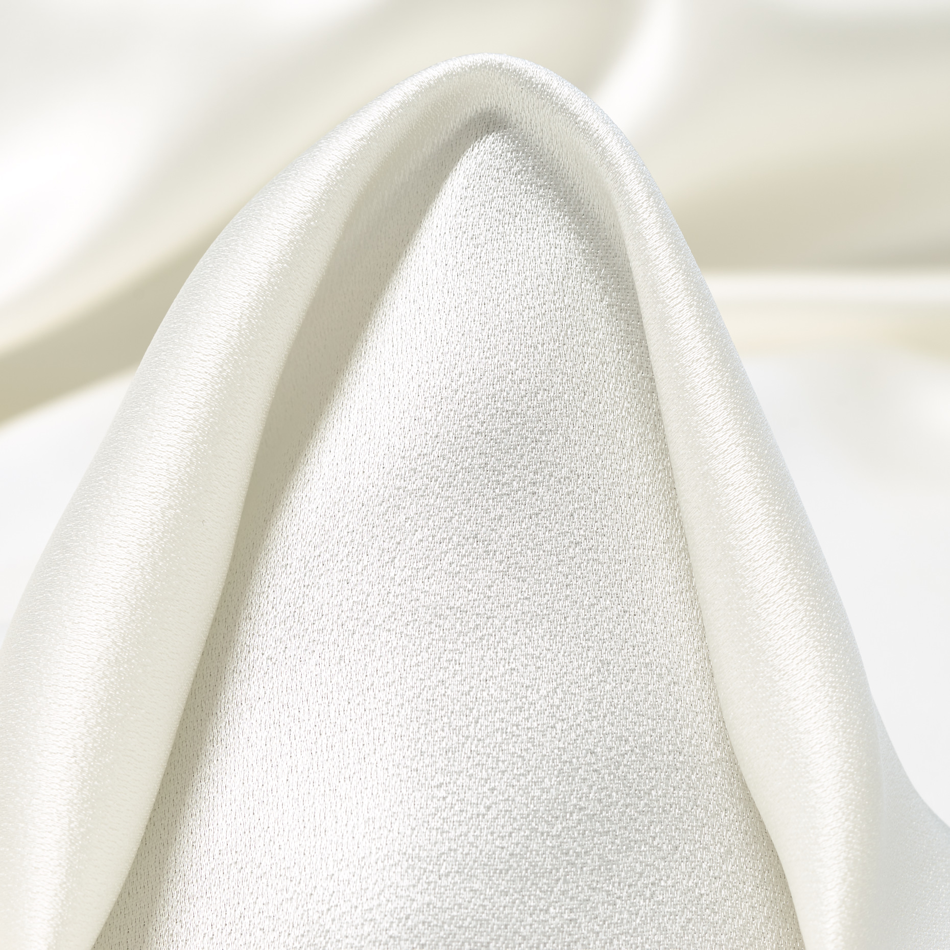 Satyna, Wiskoza, Brilliant White