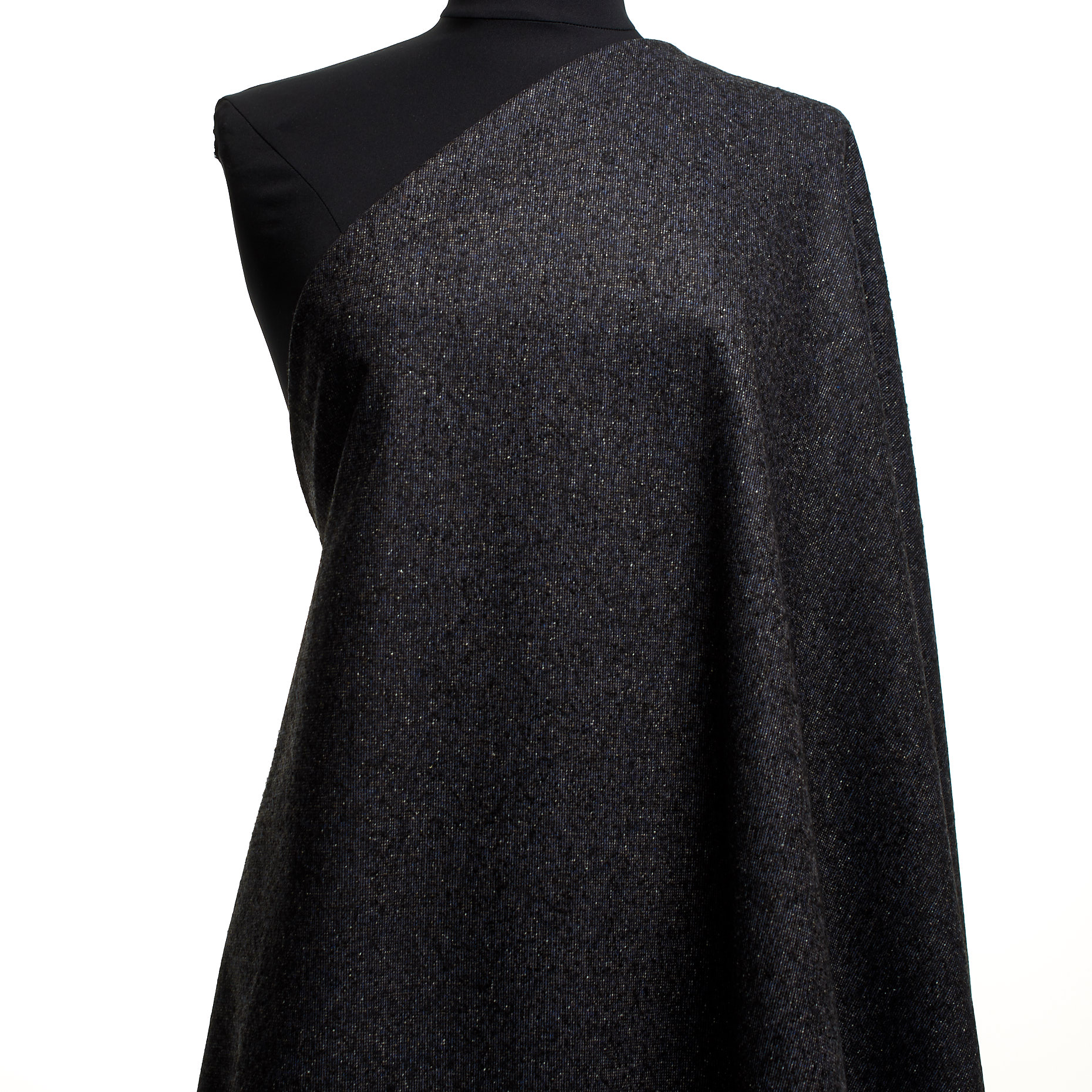 Wool, Snow White&Black Sand