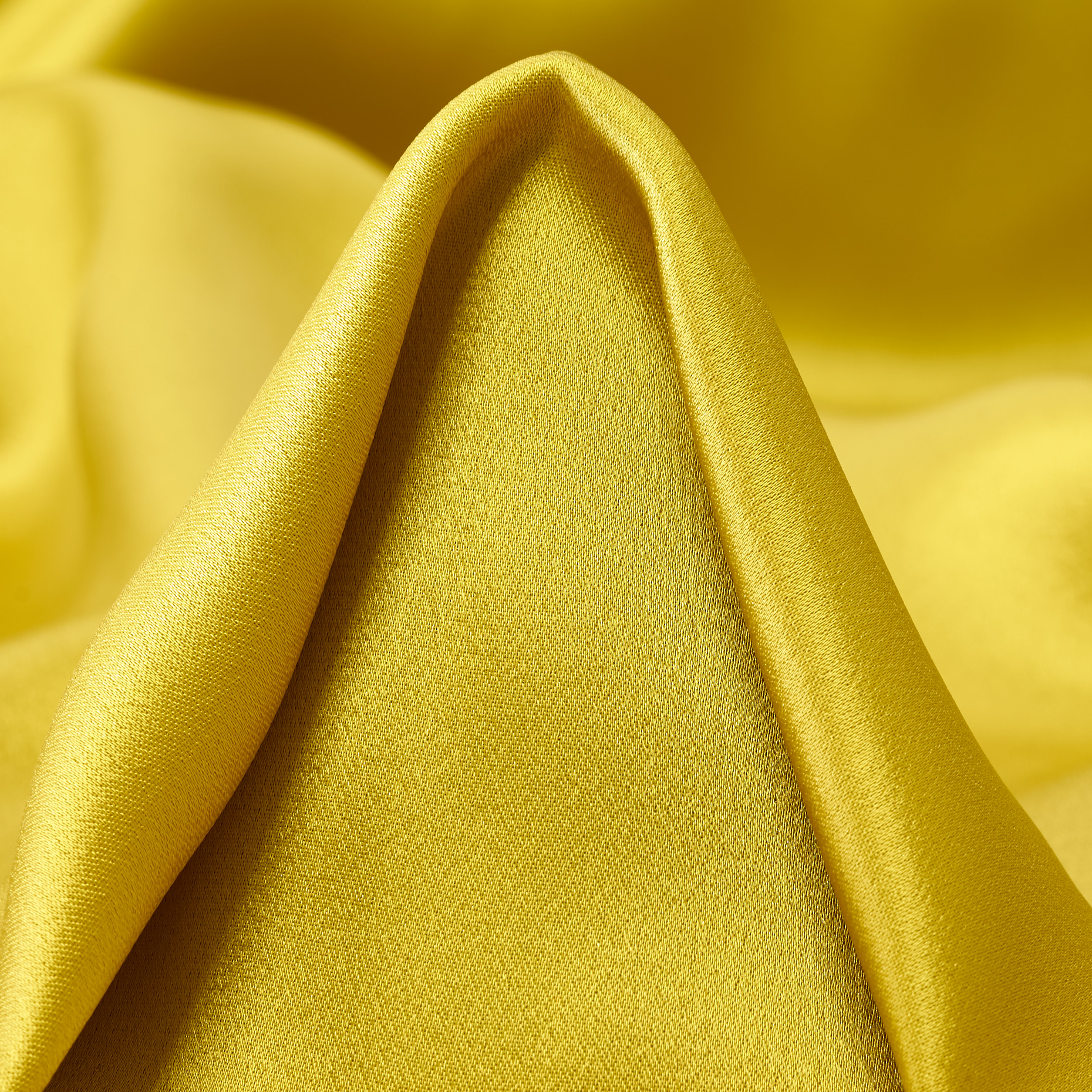SATIN, ACETATE, VISCOSE, OLIVE OIL (F000051450)