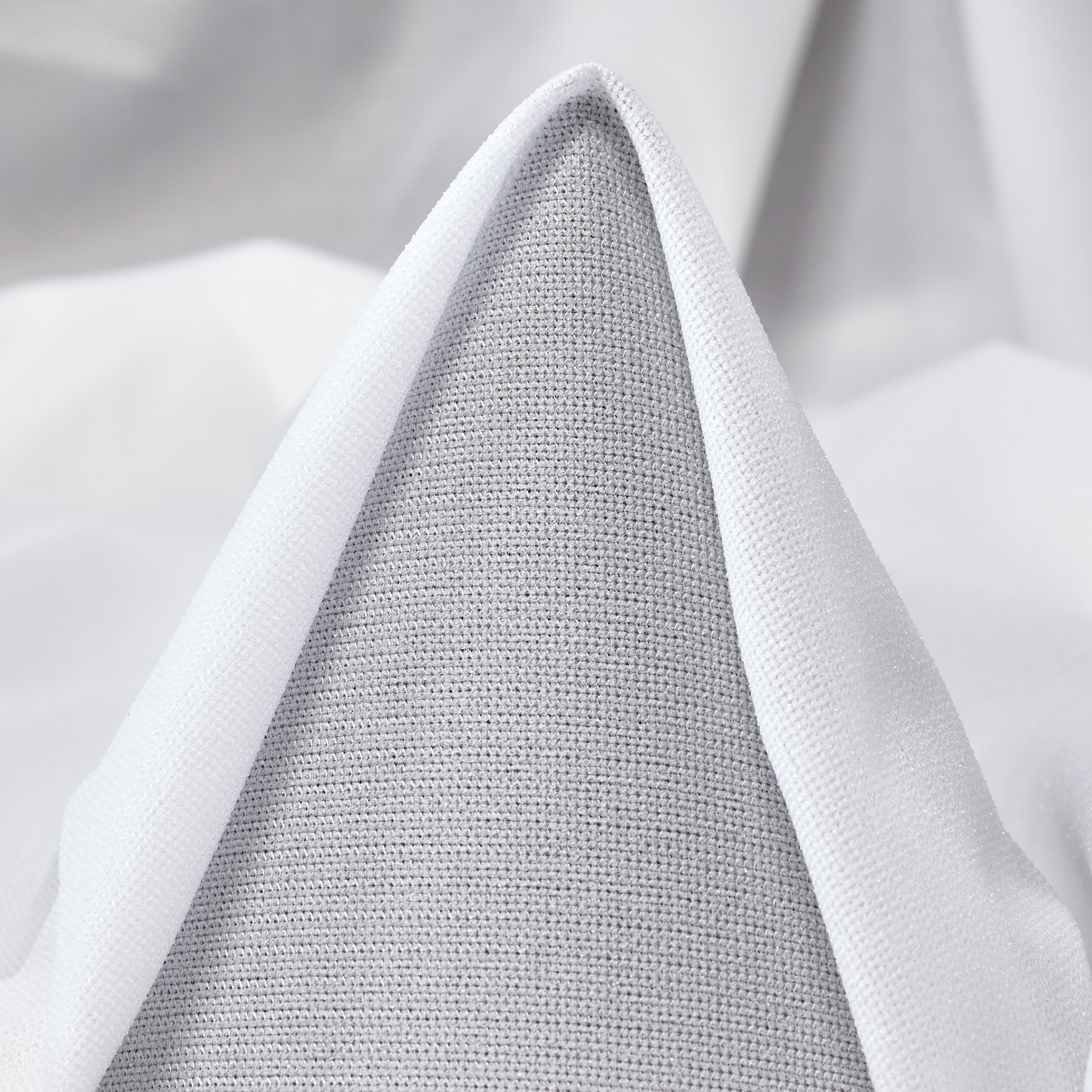 Interlining, Brilliant White