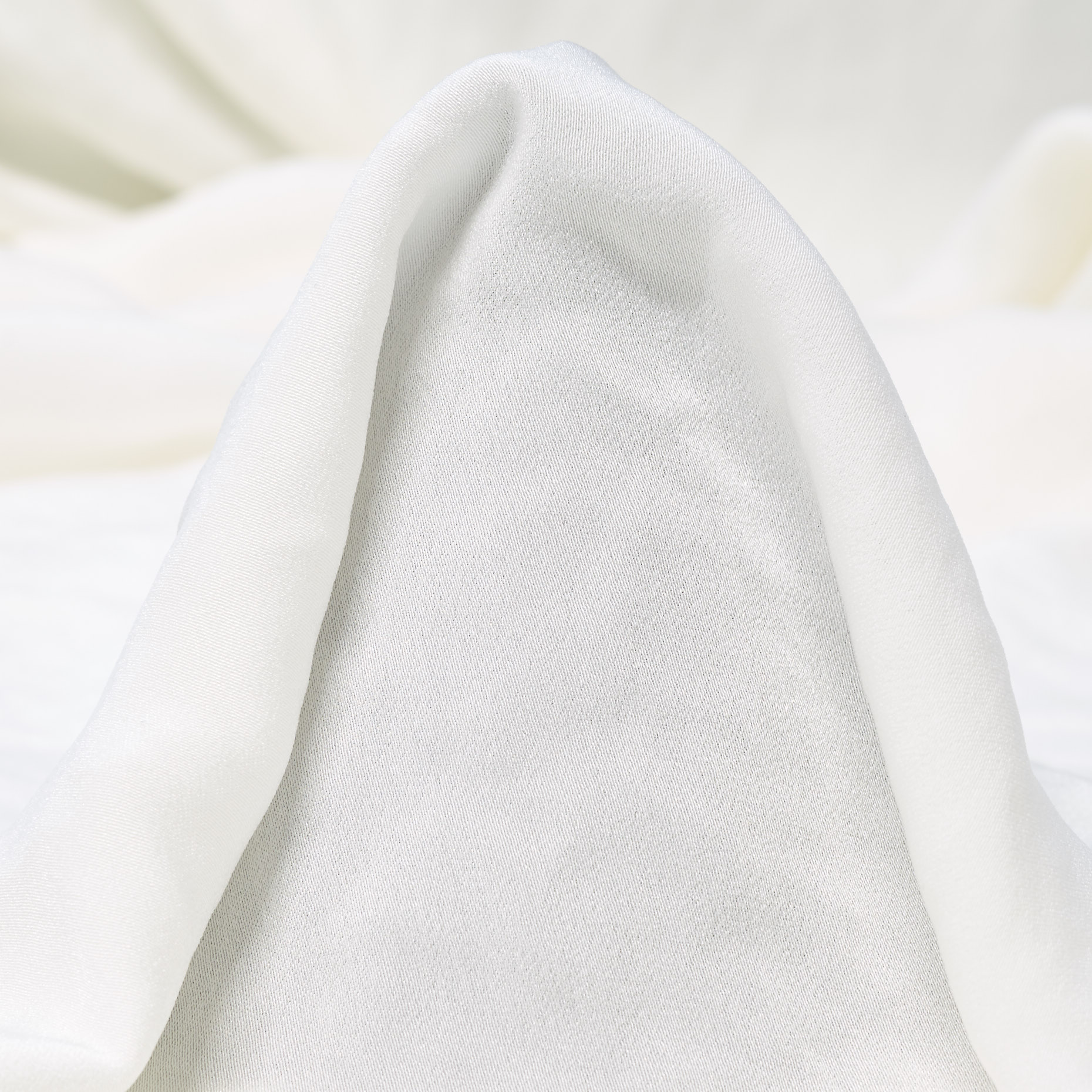 Cady, Sateen, Snow White (F000042735)