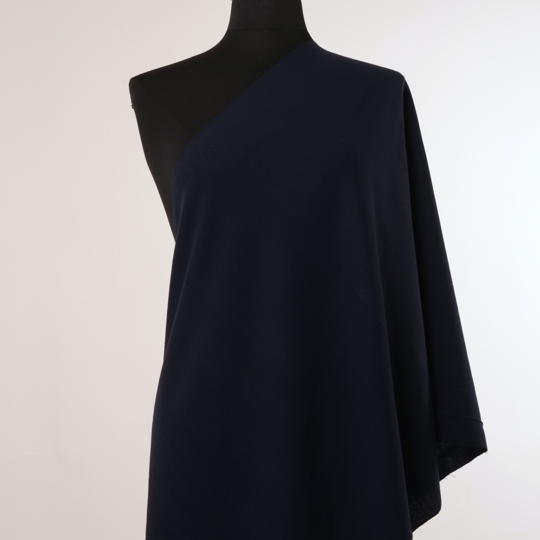 CRÊPE, VIRGIN WOOL, ELASTIC, PARISIAN NIGHT