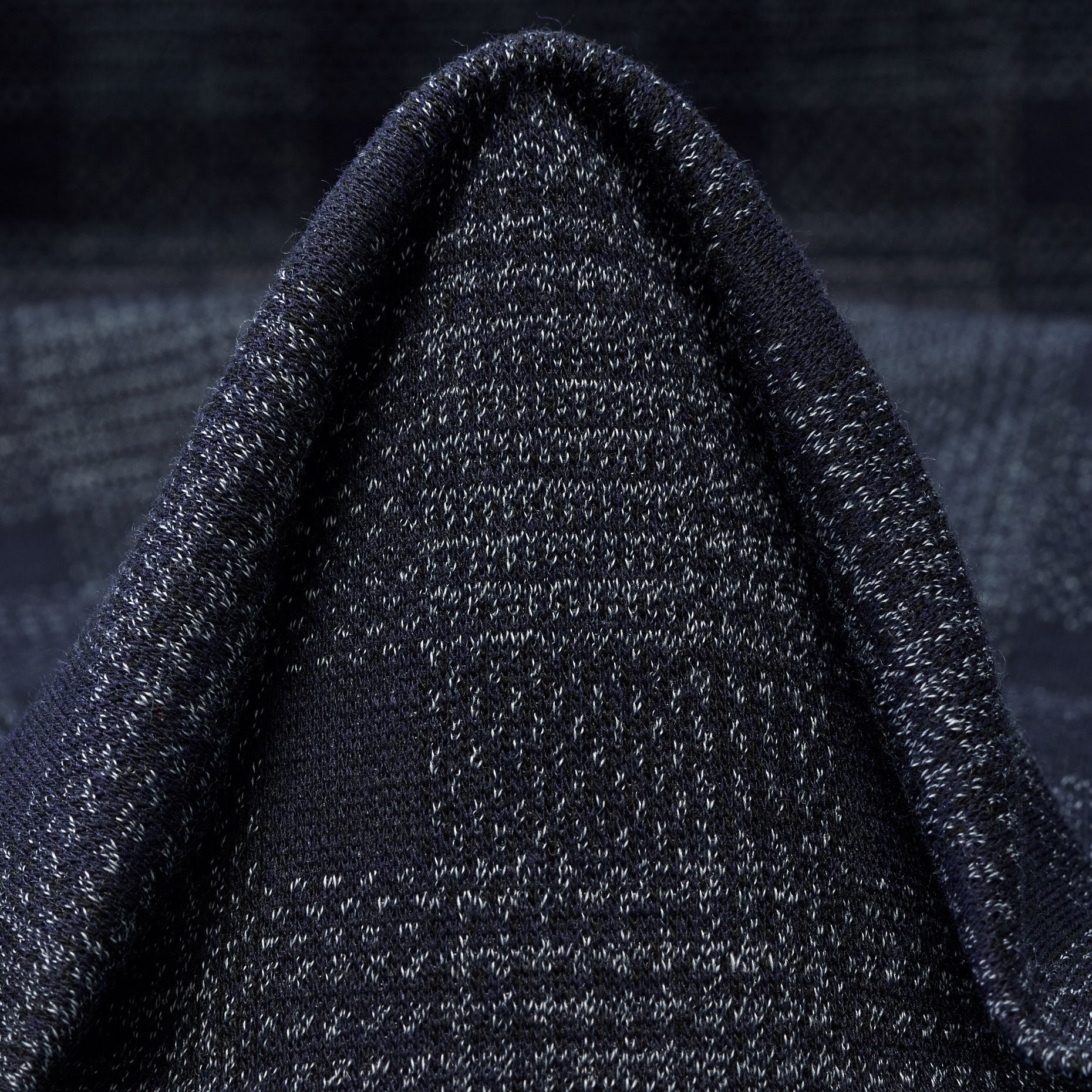 JERSEY, JACQUARD, VISCOSE BLEND, BLACK IRIS (F000044642)