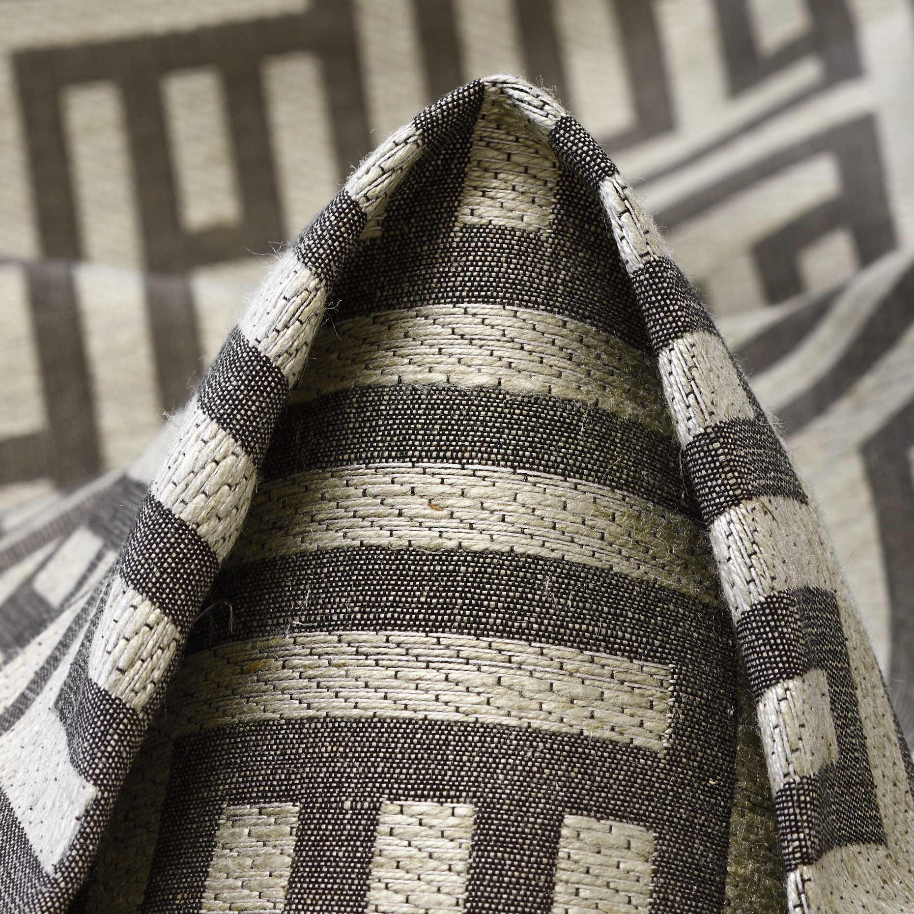 JACQUARD, LINEN BLEND, VISCOSE BLEND, BLACKENED PEARL&WHITE ONYX (F000053719)