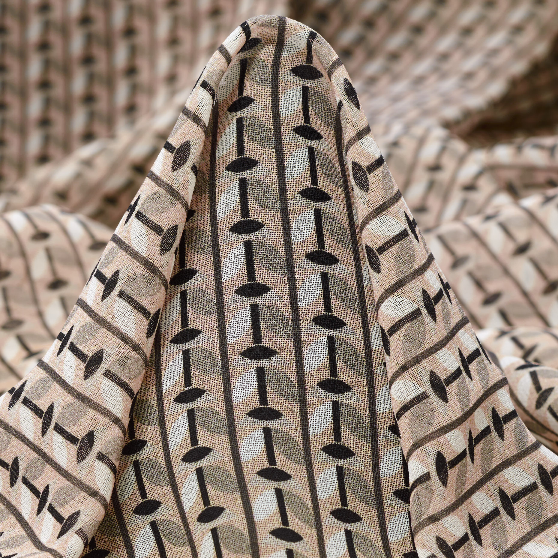 Krepa, Wydrukowany, Rosewater&Aluminium