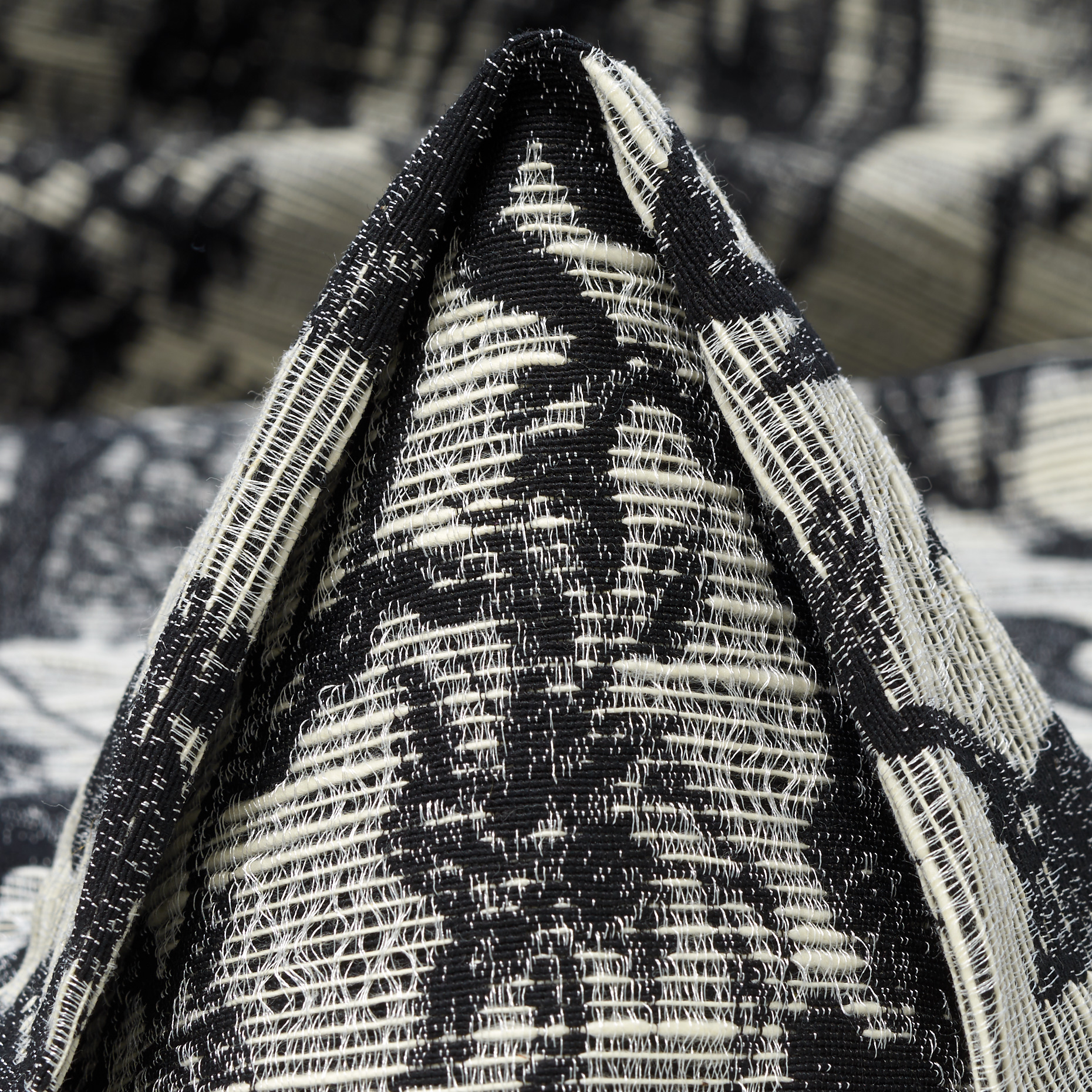 JACQUARD, COTTON, JET BLACK&SNOW WHITE