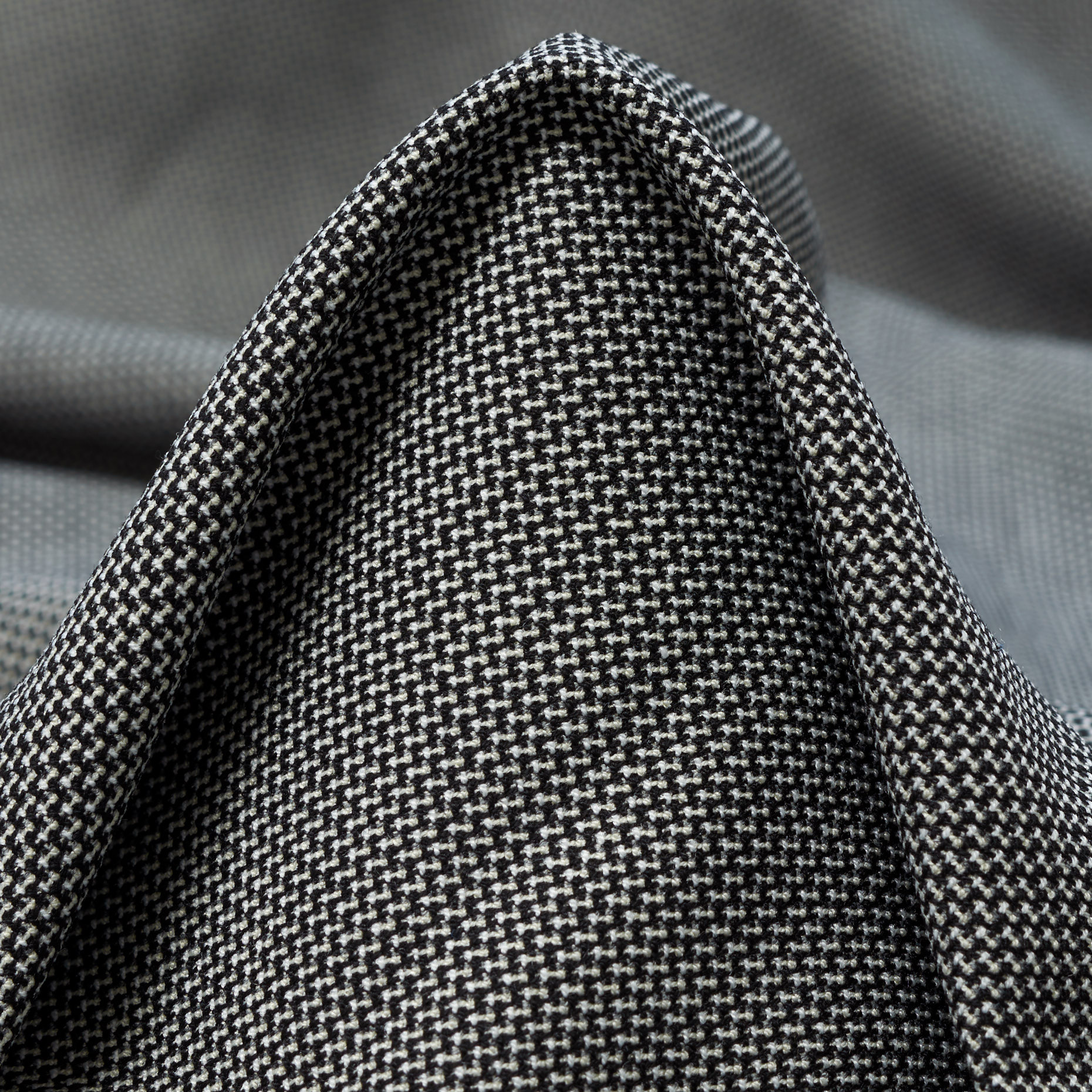 Viscose Blend, Elastic, Micro Design, Raven Black&Snow White