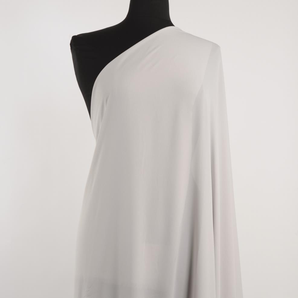 CRÊPE DE CHINE, VAPOROUS GRAY