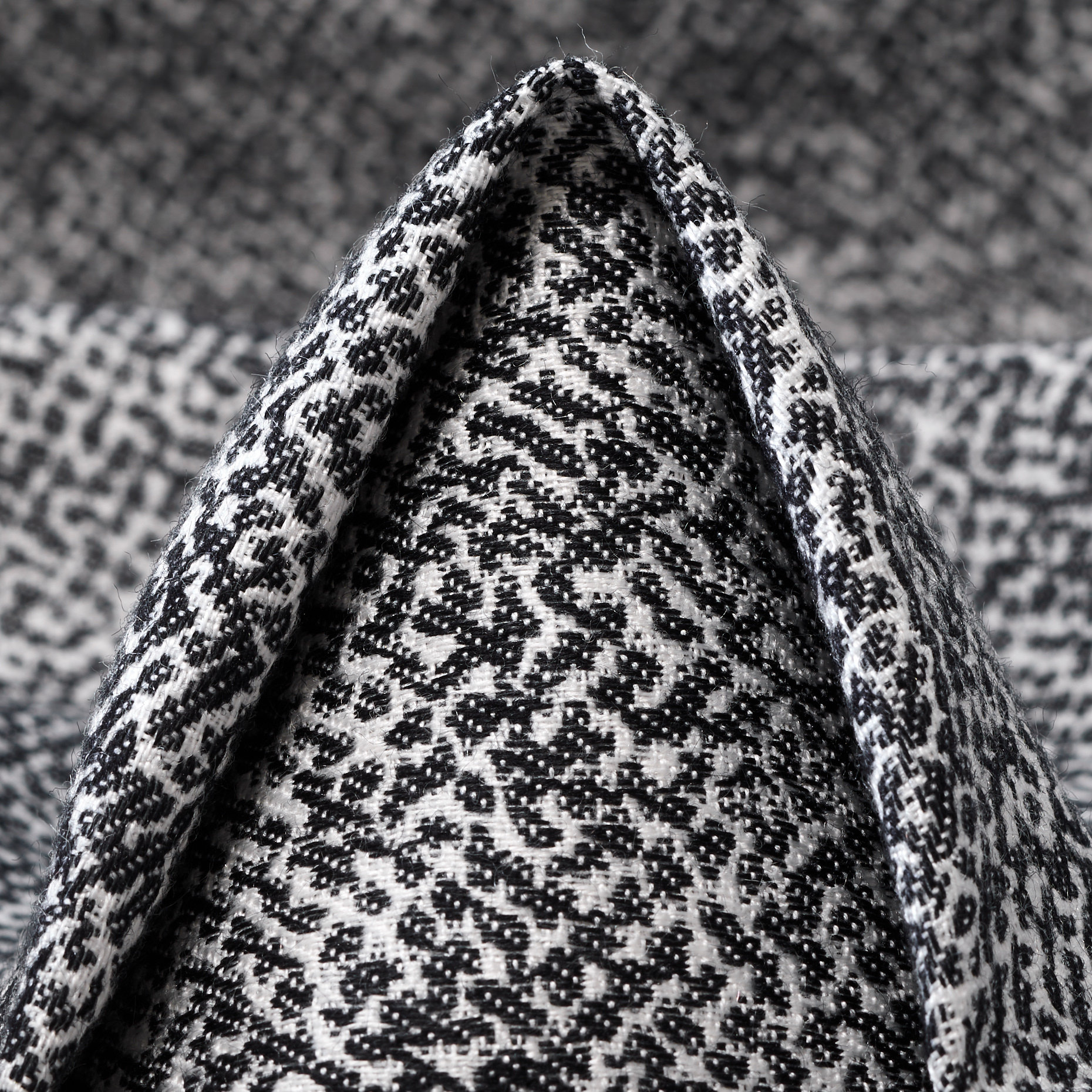 Jacquard, Lucent White&Raven Black (F000053632)