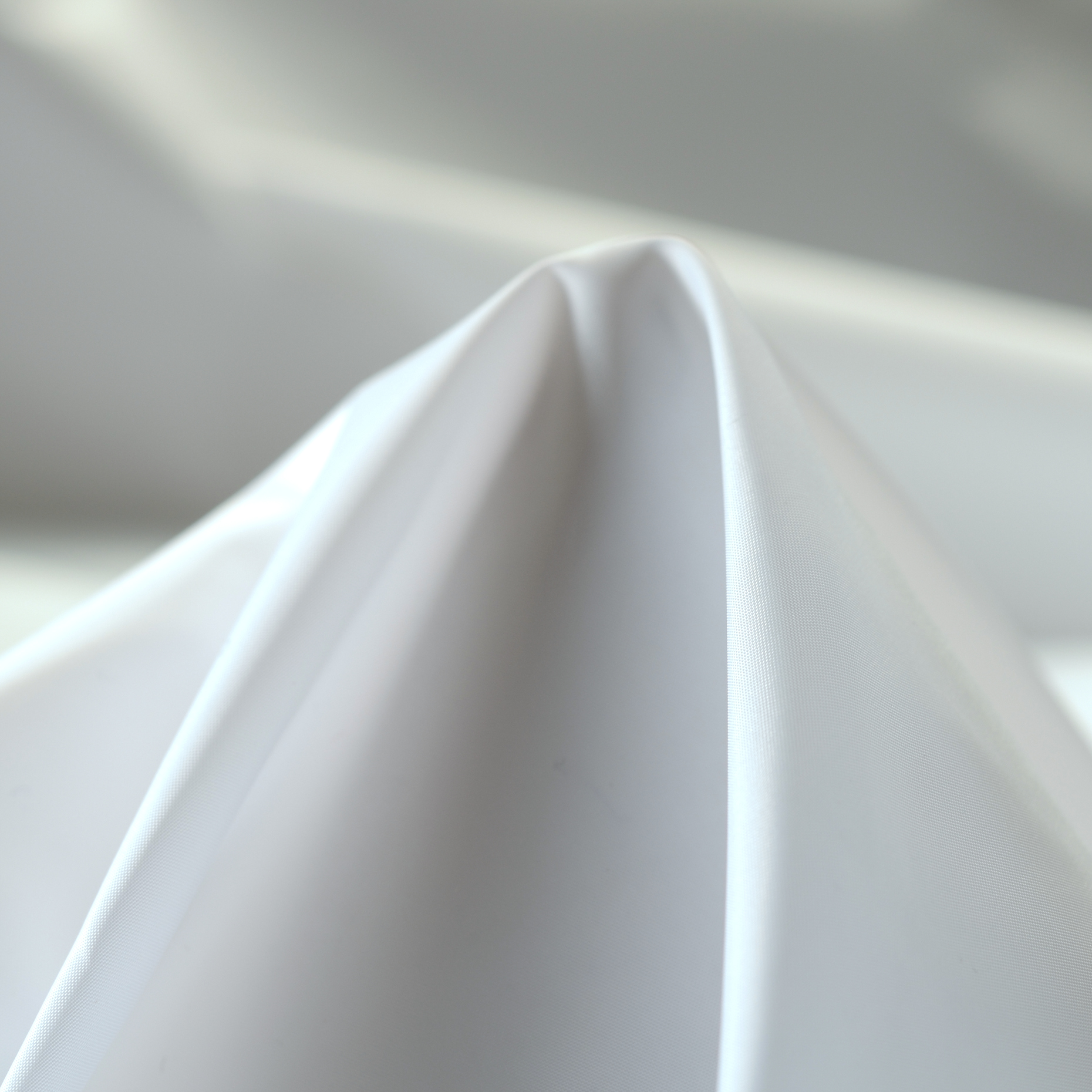 OUTDOOR, BRILLIANT WHITE