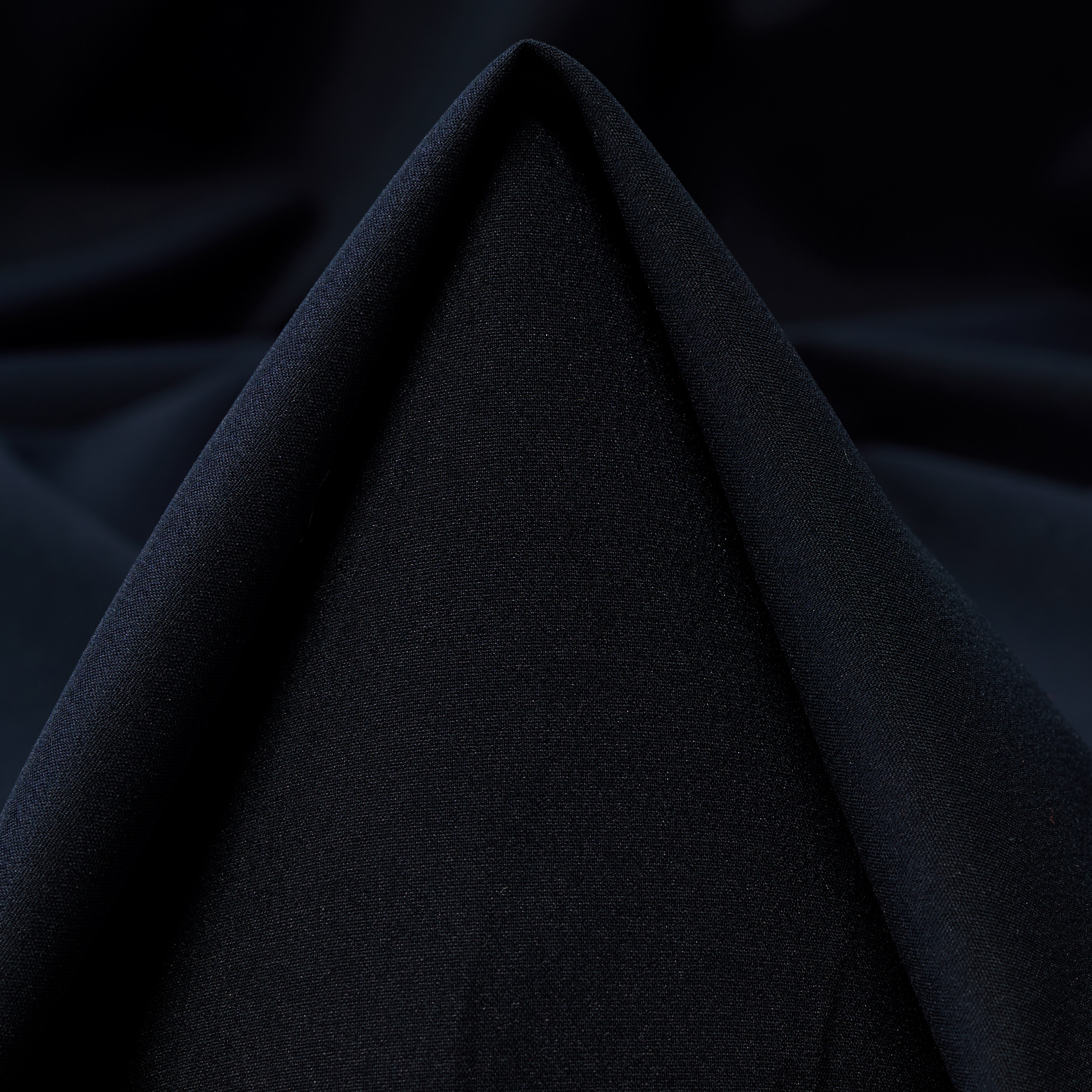 CRÊPE DE CHINE, RAVEN BLACK