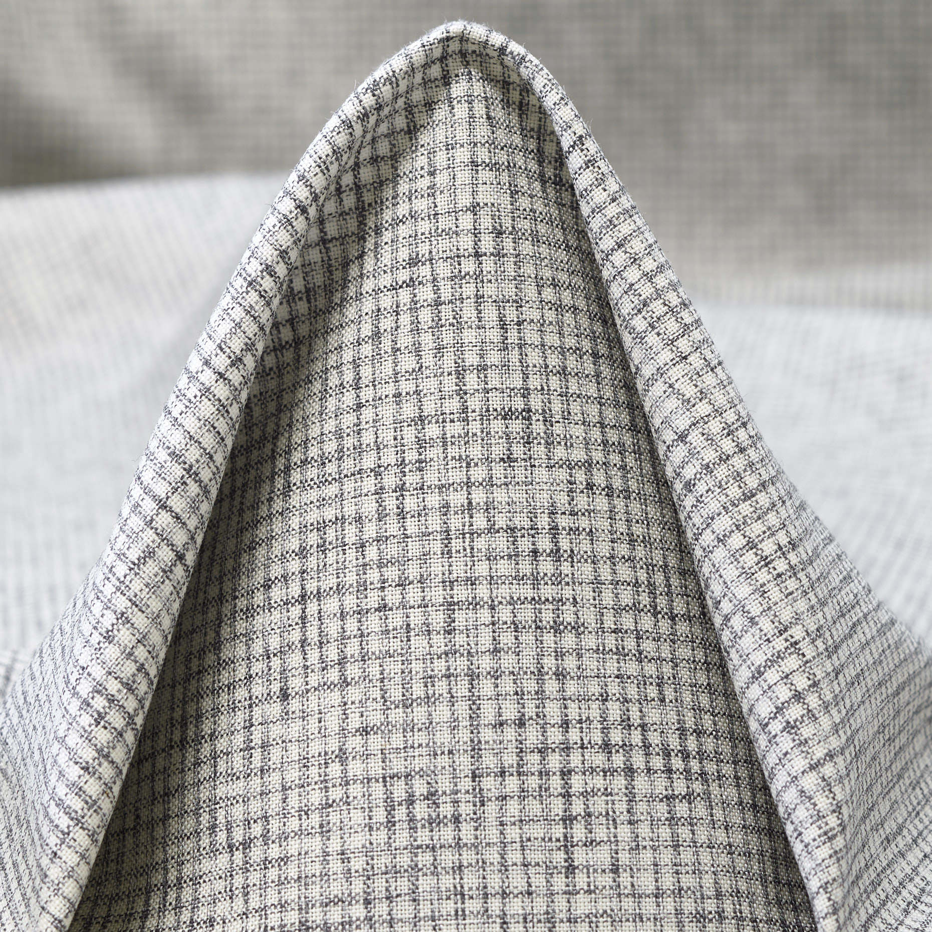 COOL WOOL, VIRGIN WOOL, COTTON, MIRAGE GRAY