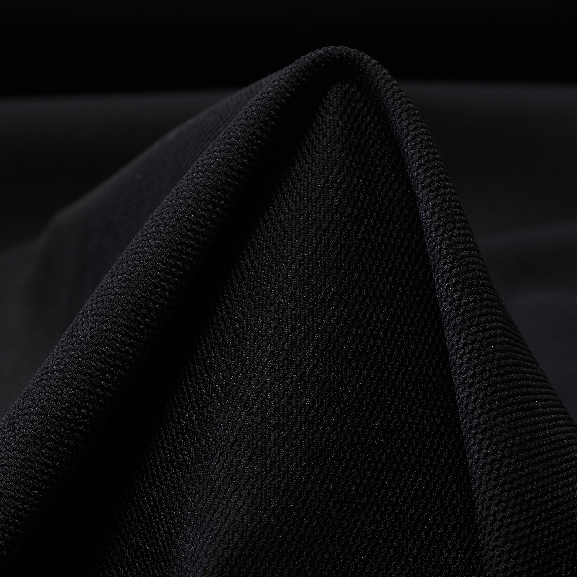 Пике, Raven Black (F000029737)