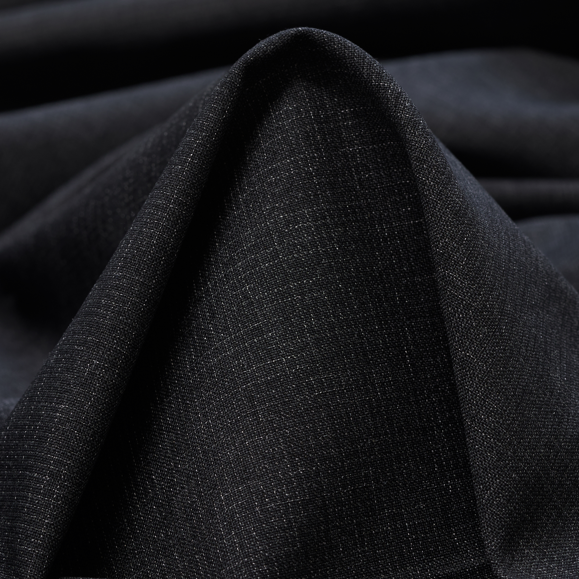 LUXURY FINE WOOL, SILK, MICRO DESIGN, BLACK SAND