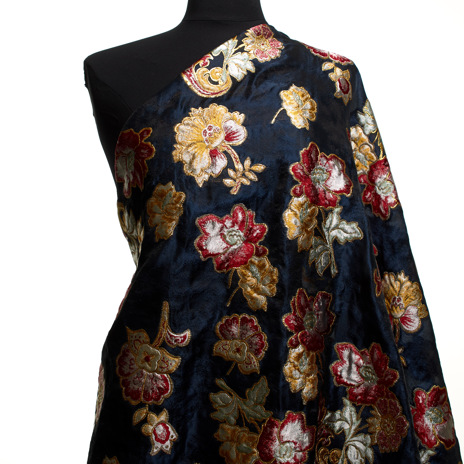 Jacquard, Cloquet, Seta, Red Dahlia