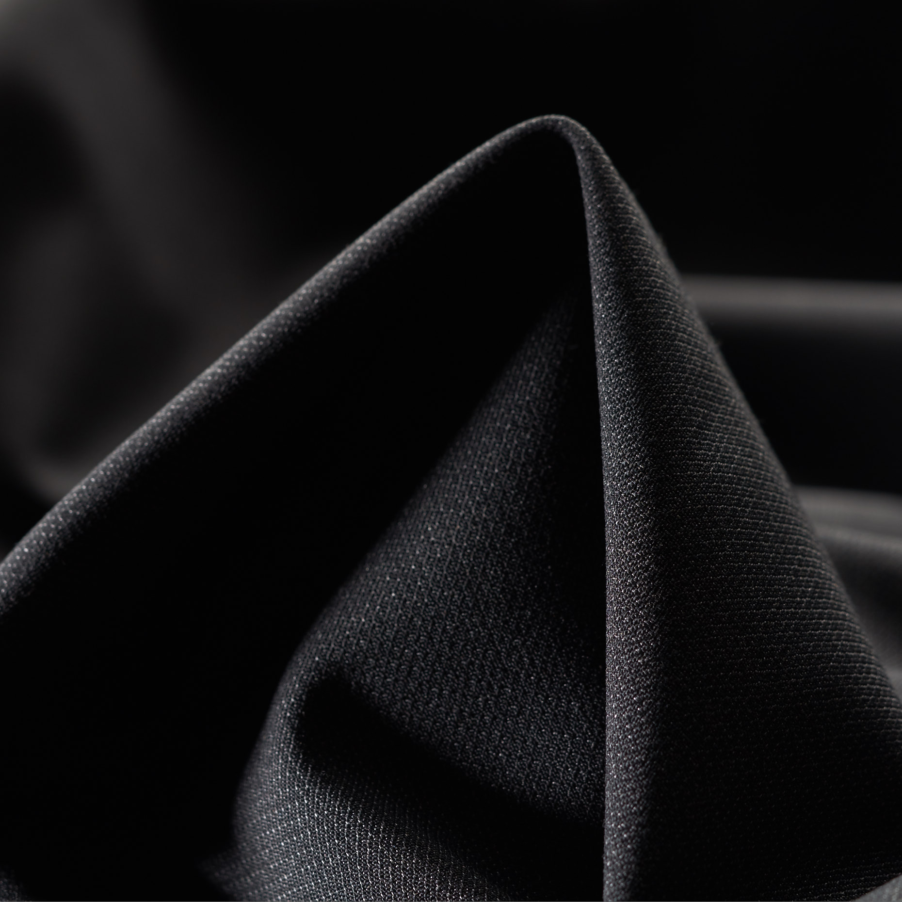 COOL WOOL, VIRGIN WOOL, ELASTIC, BLACK SAND
