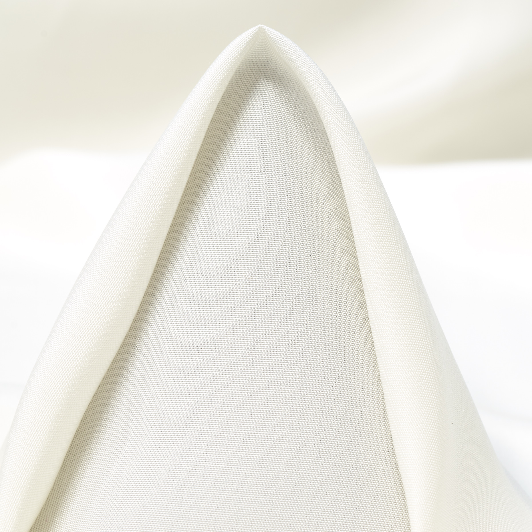 Soie, Brilliant White