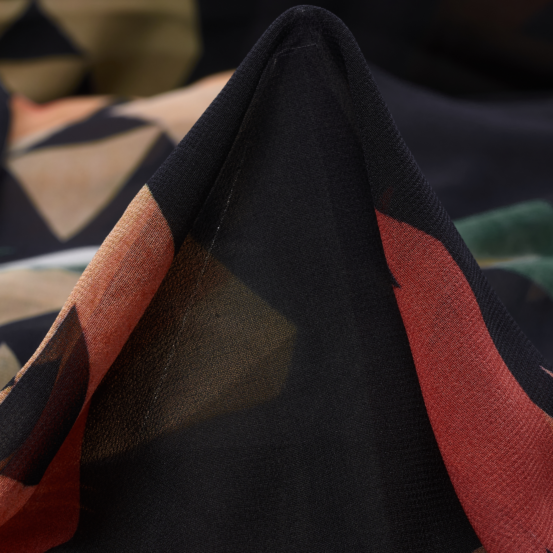 Crêpe, Estampado, Transparente, Raven Black&Hot Fudge