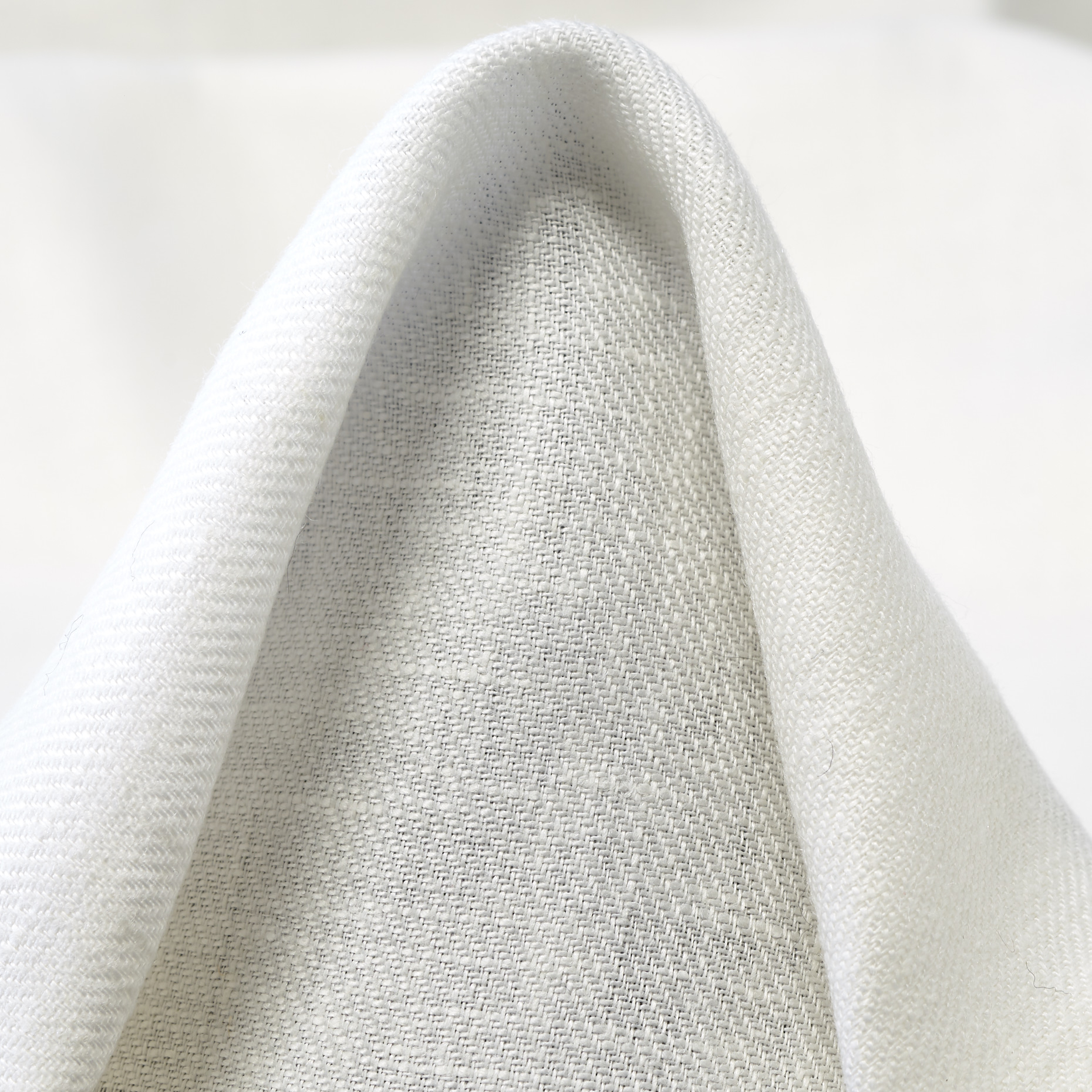Twill, Len, Brilliant White