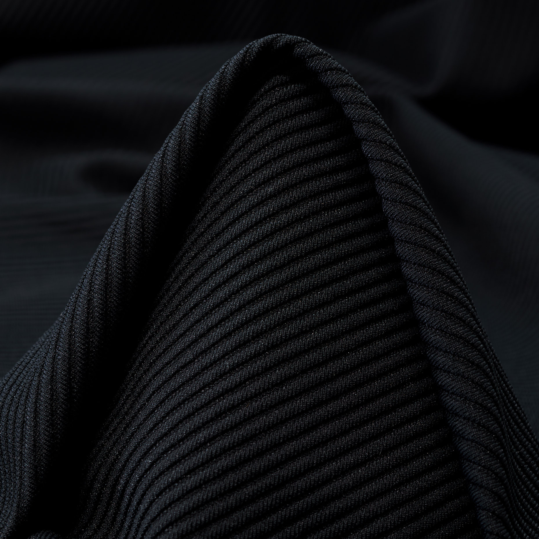 TECHNO JERSEY, ELASTIC, TWILL, RAVEN BLACK (F000042674)