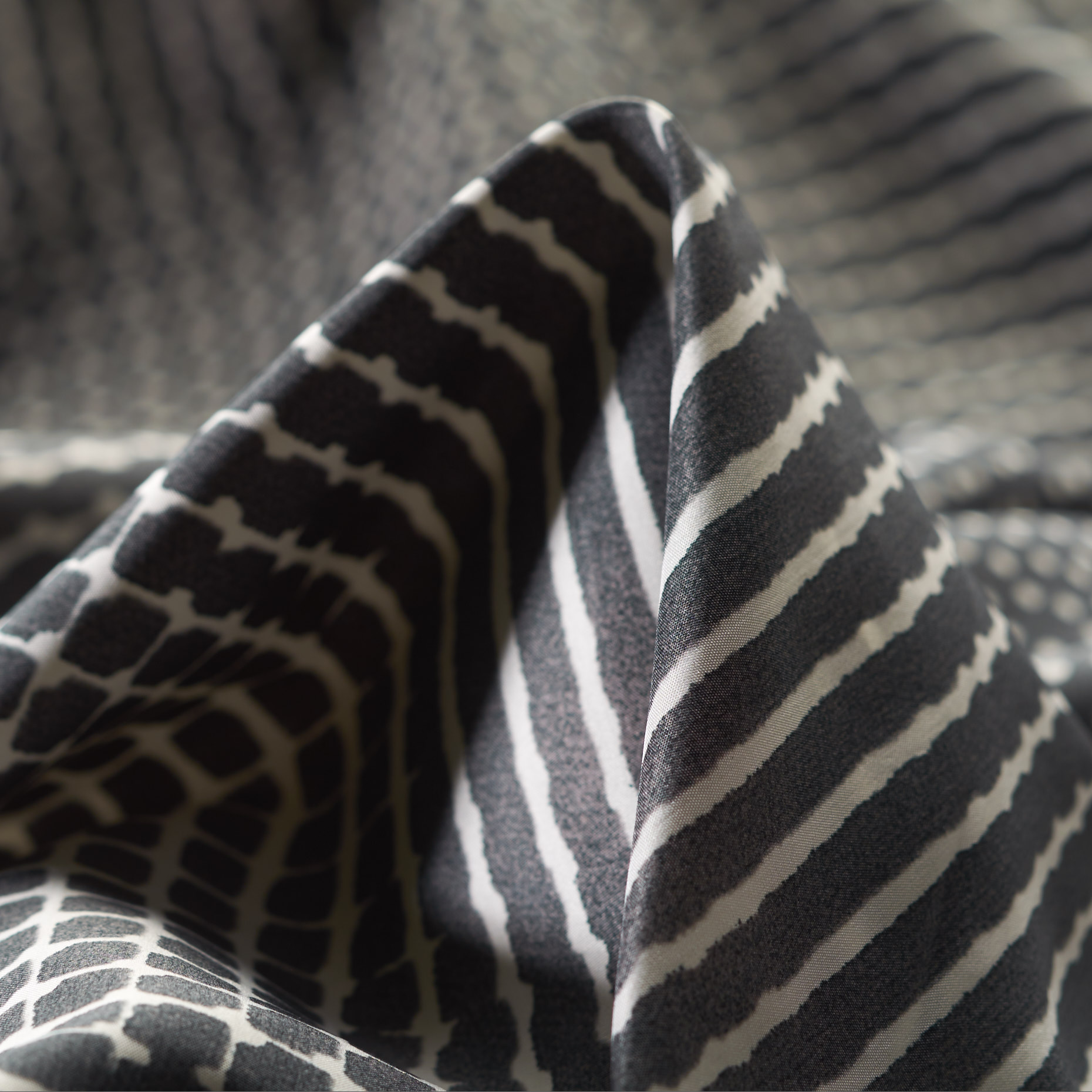 OUTDOOR, PRINTED, STEEL GRAY&IVORY