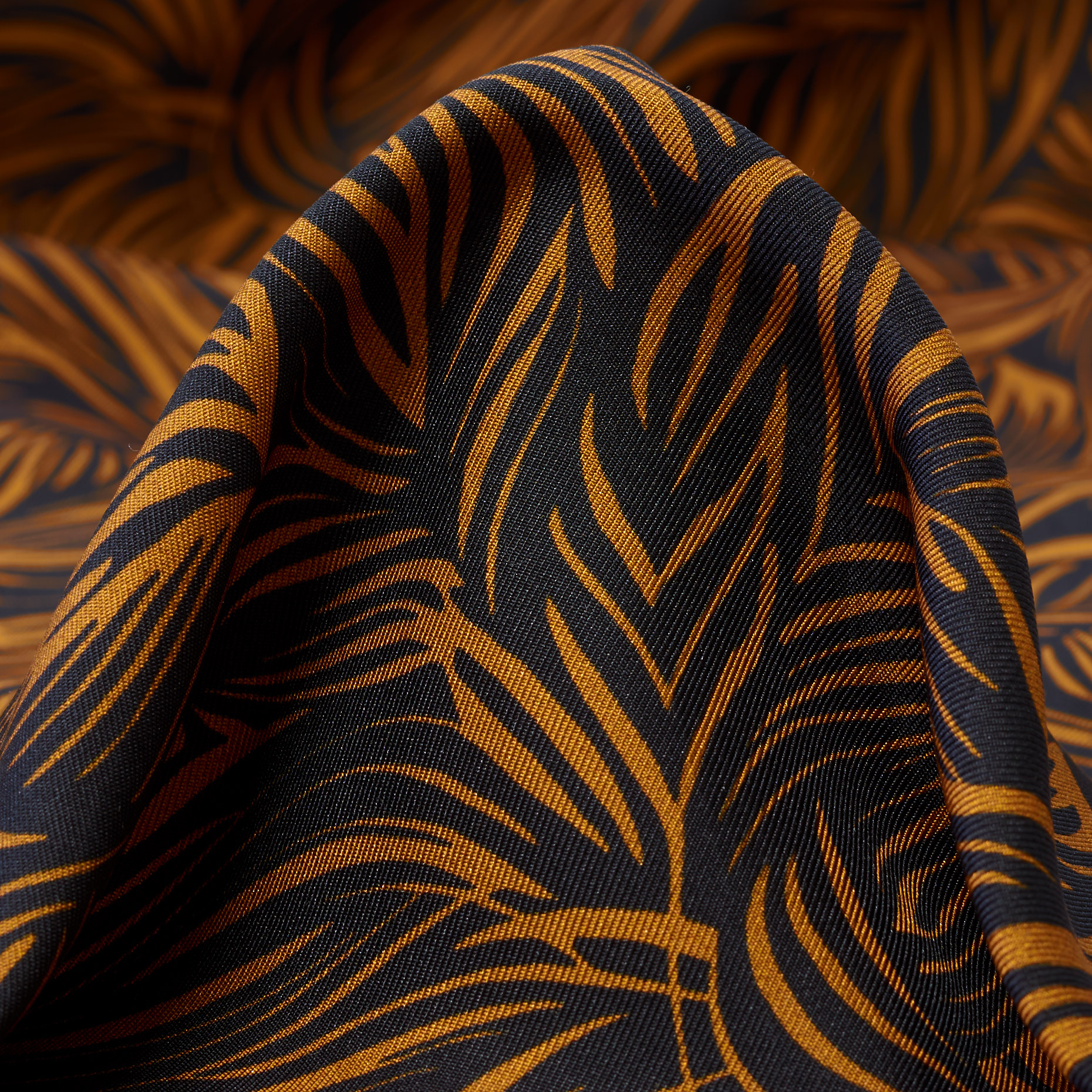 Silk, Twill, Printed, Honey Ginger&Black