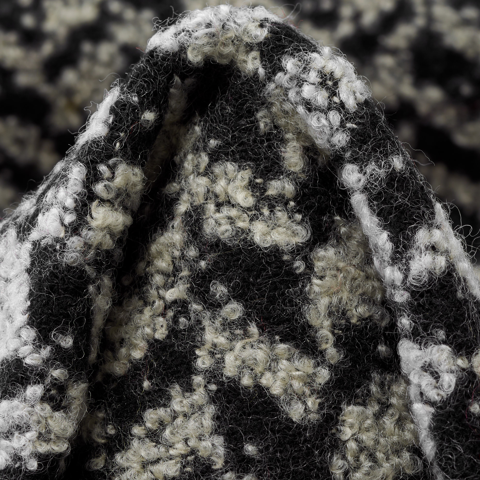 JACQUARD, WOOL, WHITE ONYX&JET BLACK