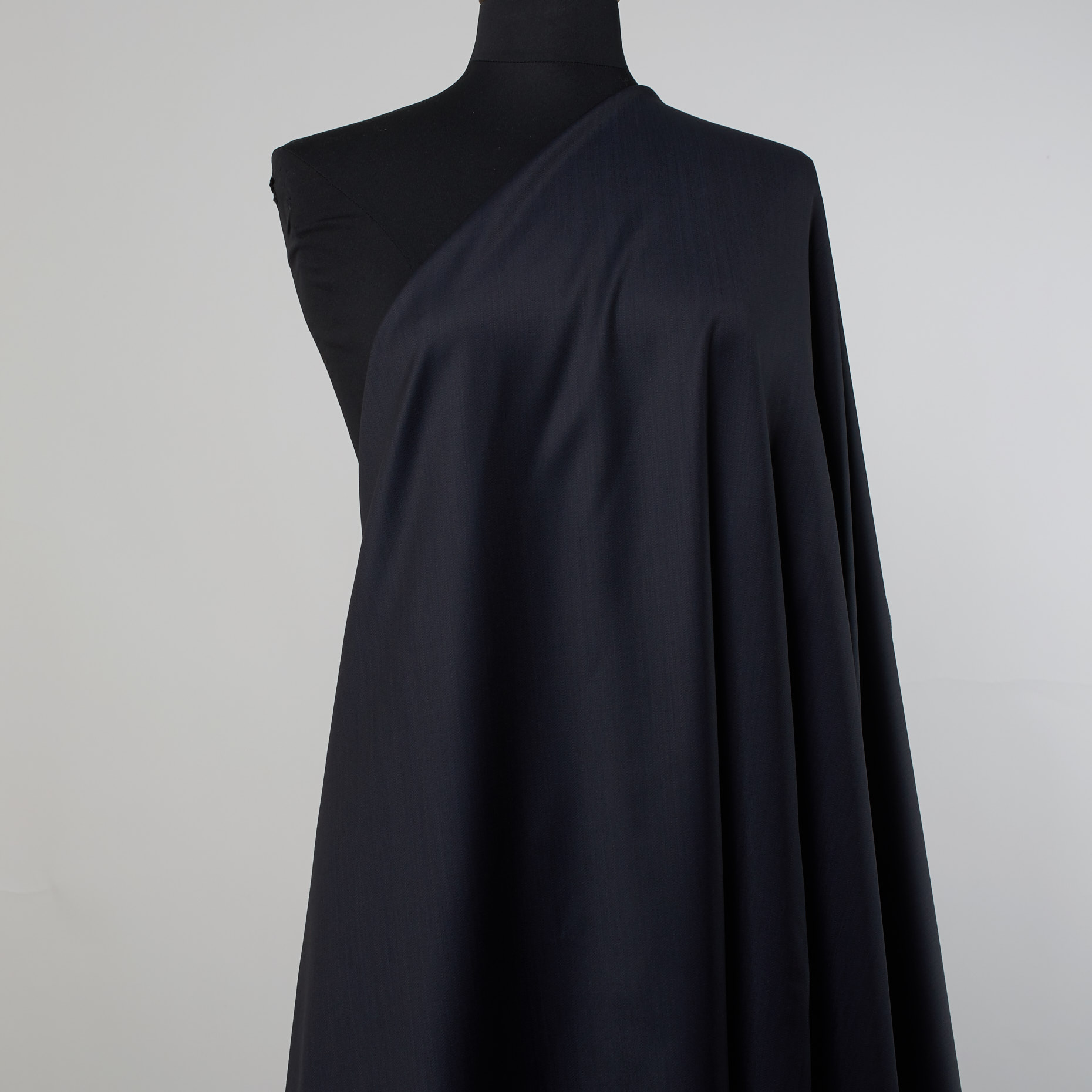 HERRINGBONE, VIRGIN WOOL, TONE ON TONE, PARISIAN NIGHT