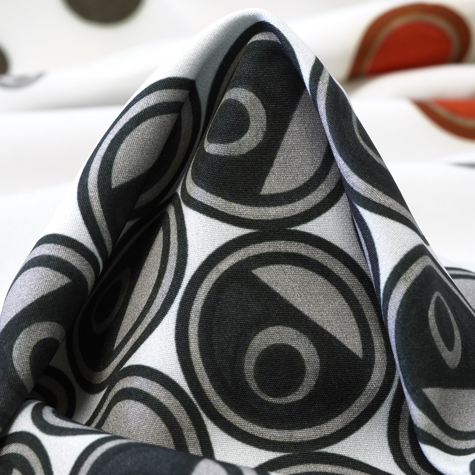 Techno Stretch, Estampado, Orange Red&Snow White
