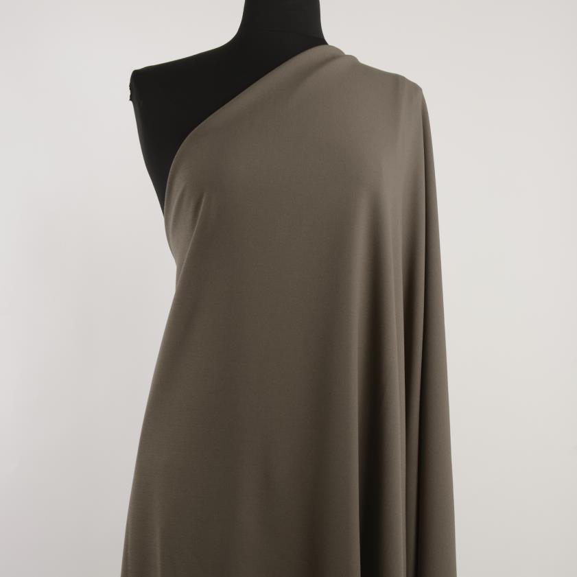 CRÊPE, VISCOSE BLEND, ELASTIC, IRON