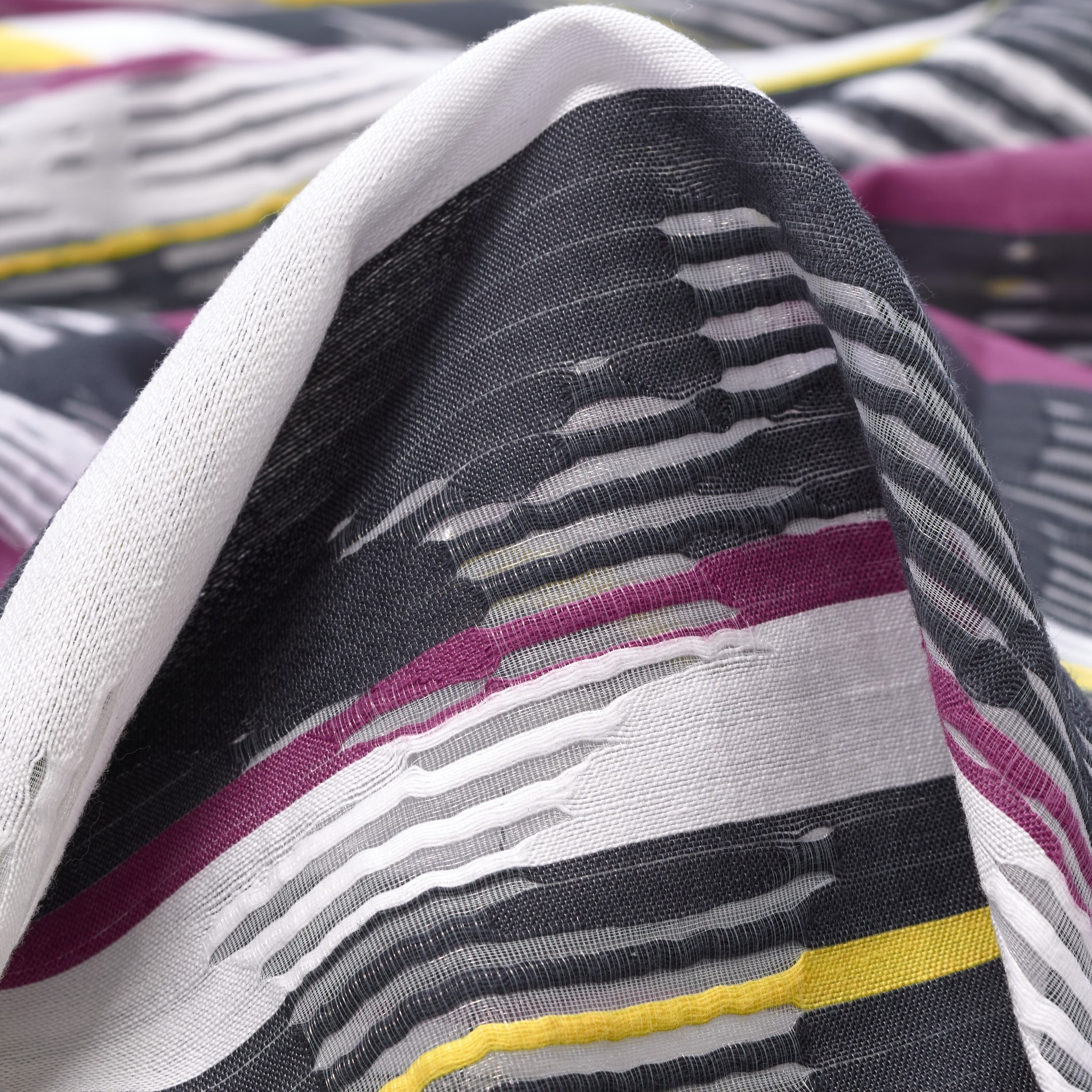 Jacquard, Coton, Lurex, Dahlia Mauve&Blackened Pearl