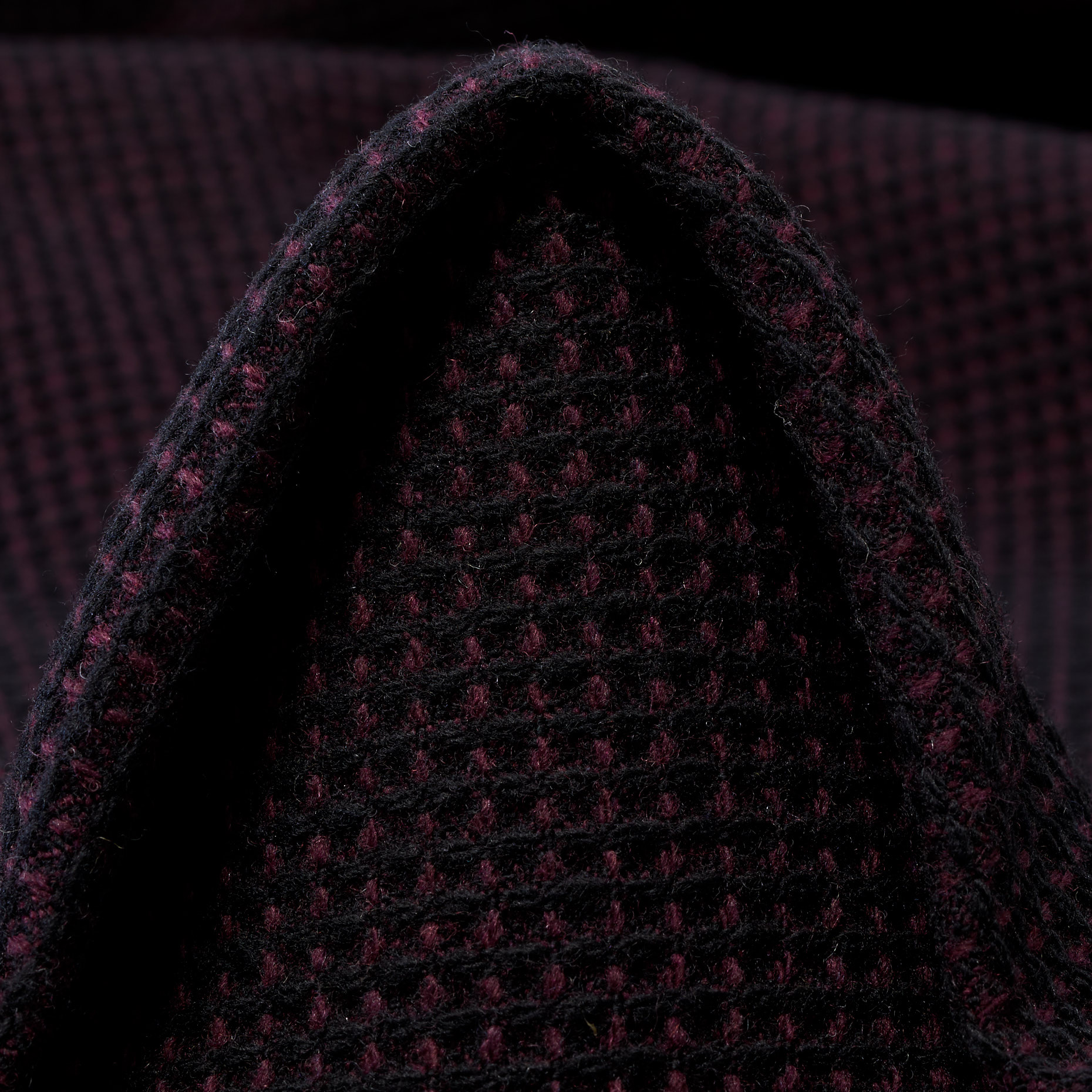 PIQUÉ, VIRGIN WOOL, CAVIAR&BAROQUE ROSE