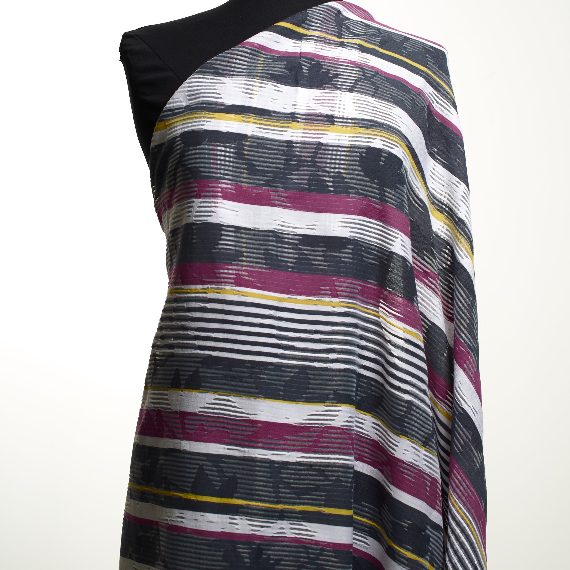 Jacquard, Coton, Lurex, Dahlia Mauve&Blackened Pearl