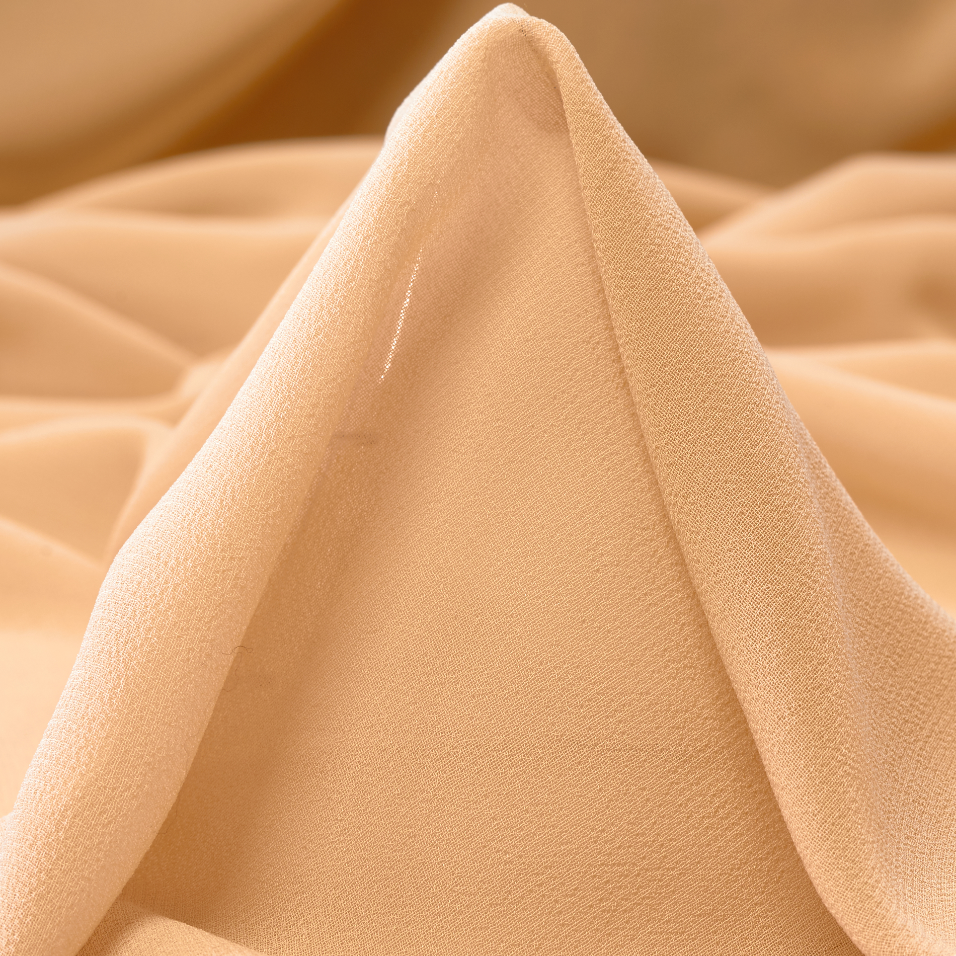 CHIFFON, CRÊPE, IVORY