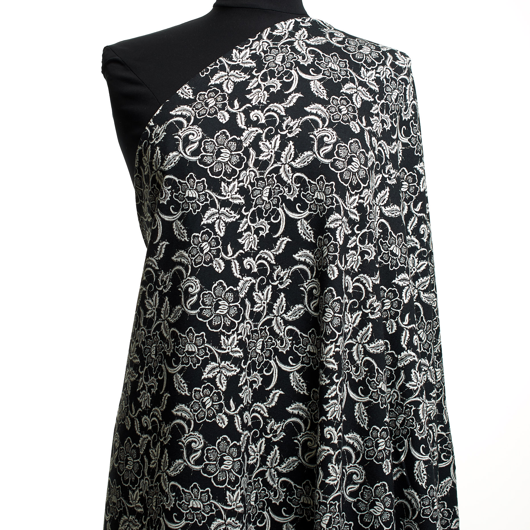 JERSEY, VISCOSE, FLORAL, JET BLACK