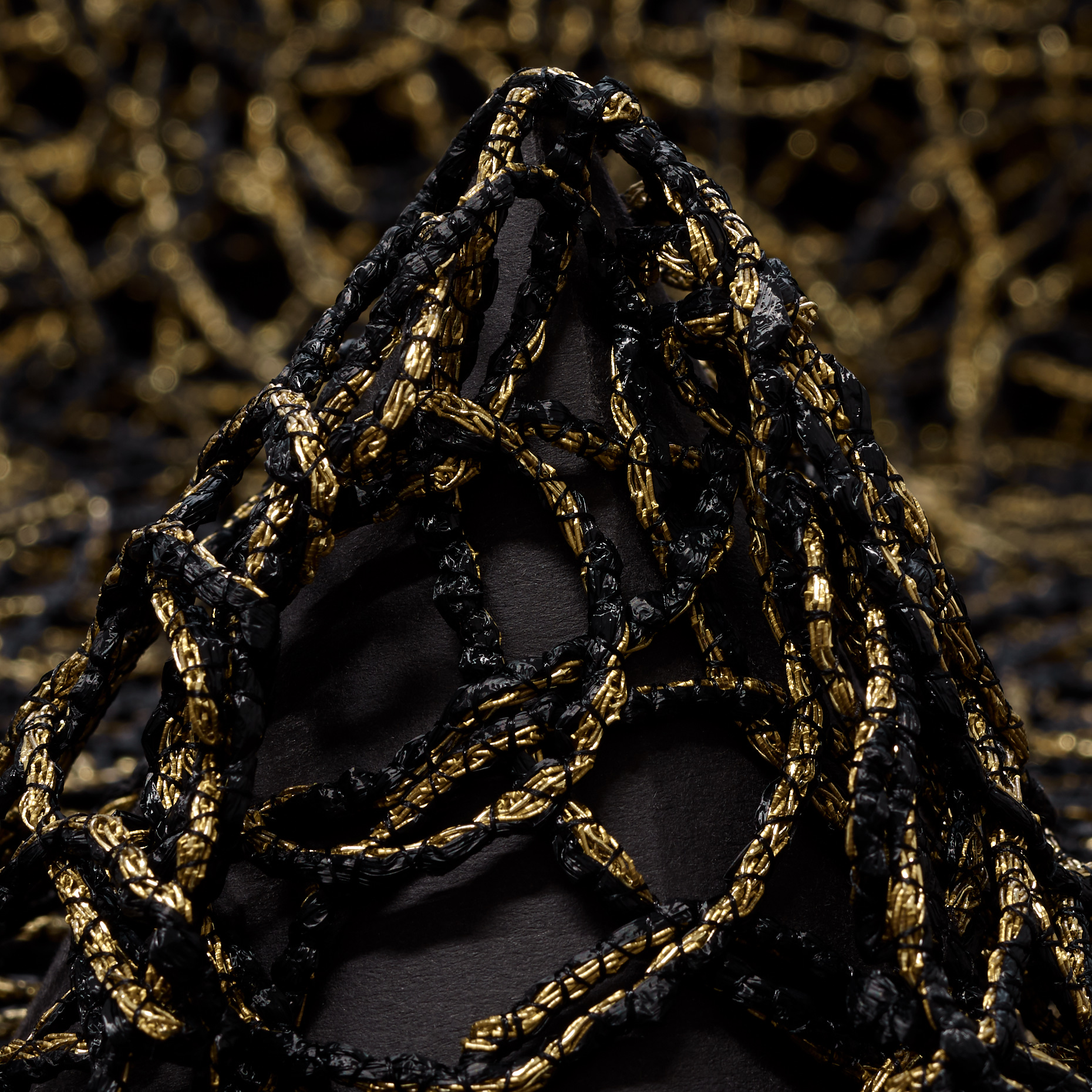 Netz, Viskose, Baumwolle, Jet Black&Rich Gold (F000053804)