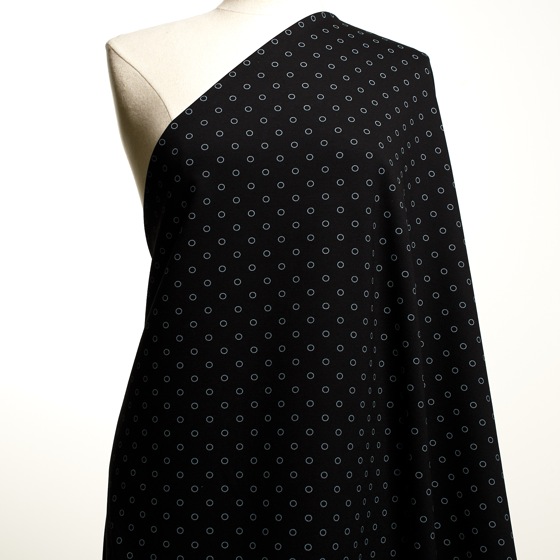 JERSEY, VISCOSE, PRINTED, VAPOROUS GRAY&RAVEN BLACK