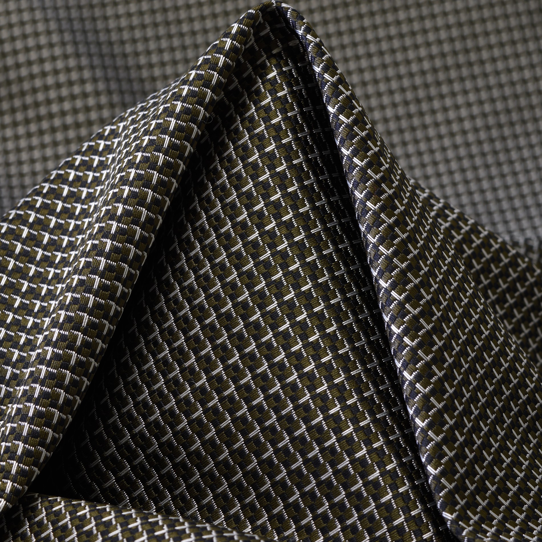 Jacquard, Micro Design, Reluciente, Silver&Raven Black