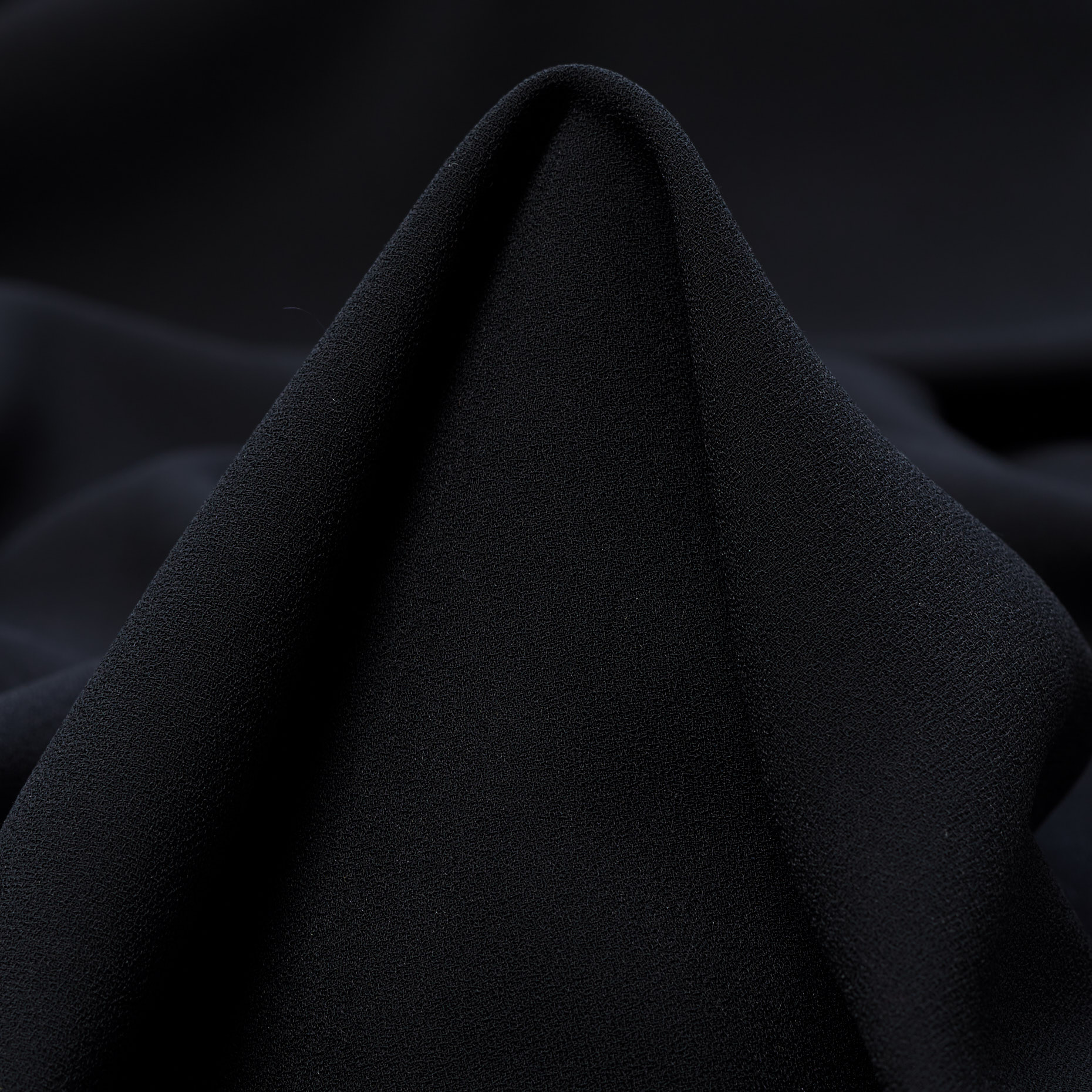 Crêpe De Chine, Raven Black