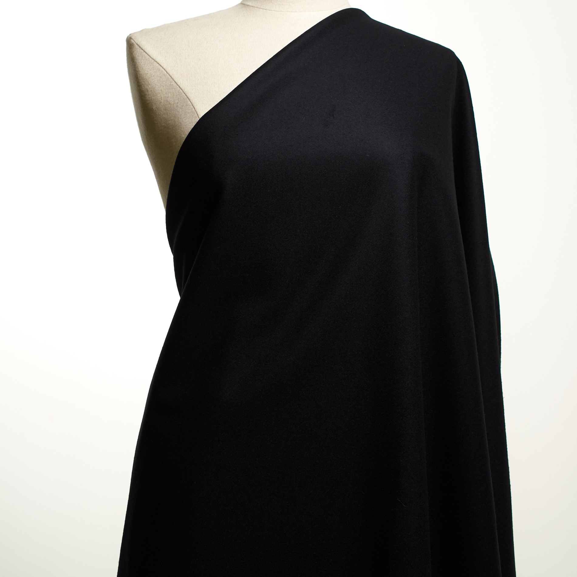 Drap, Lana Mix, Raven Black