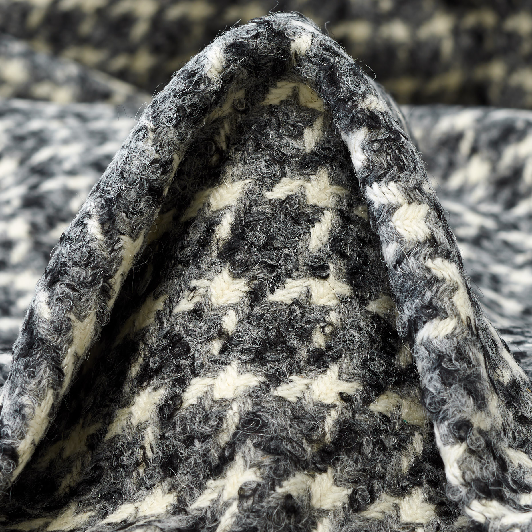 Bouclé, Alpaca, Pata de Gallo, Chiseled Stone
